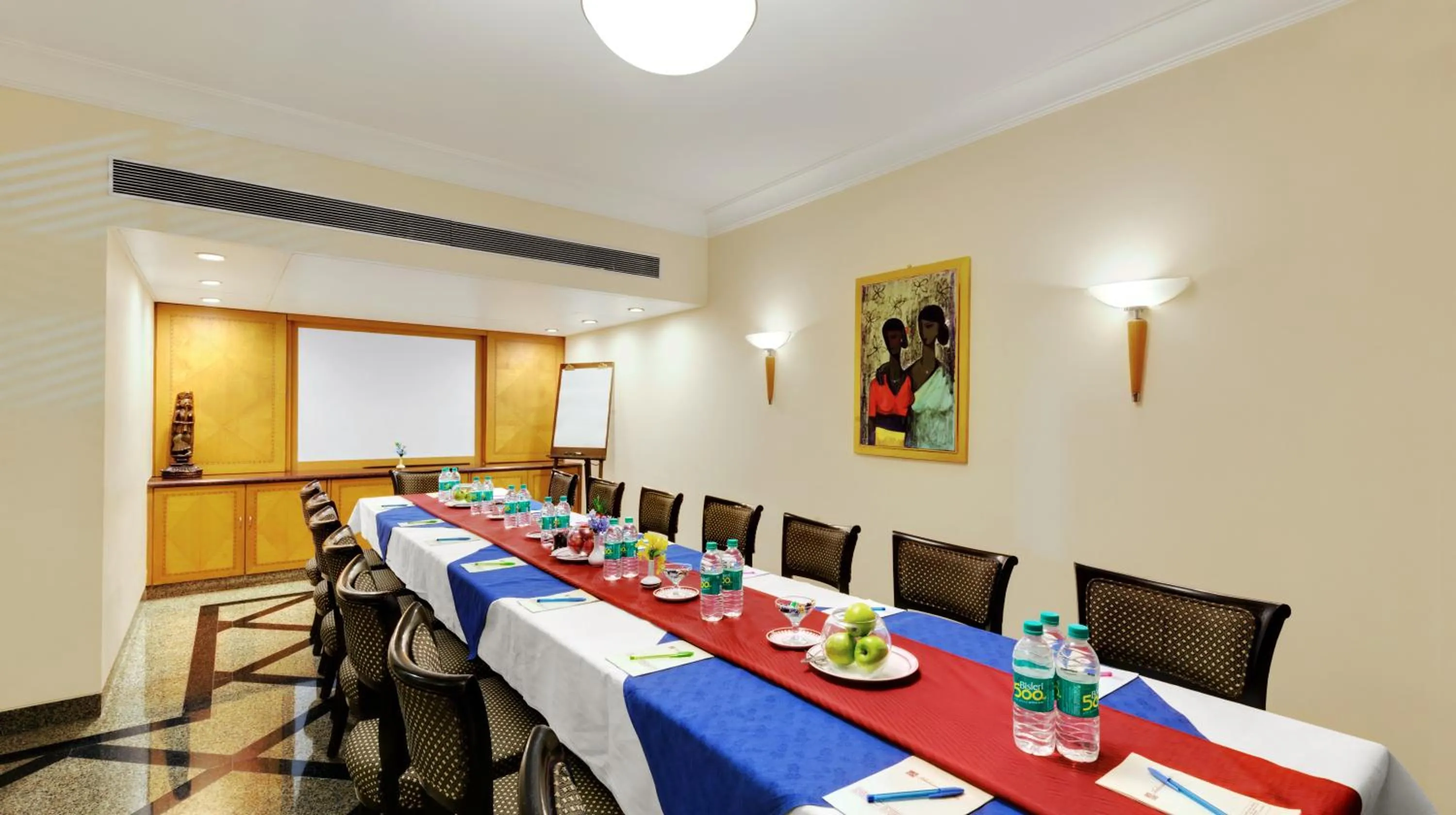 Business facilities in Ambassador Ajanta Hotel, Aurangabad