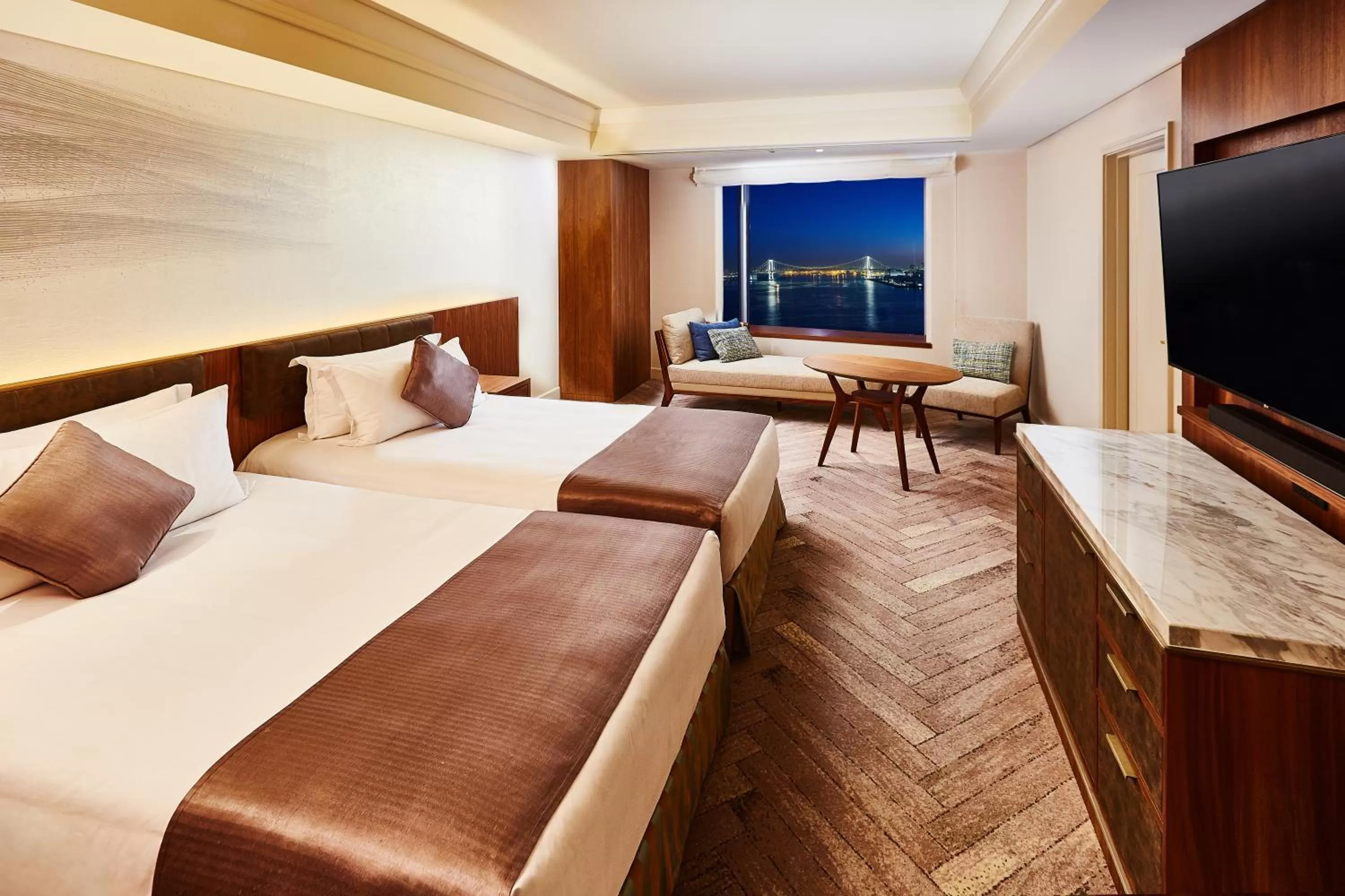 Bed in InterContinental Tokyo Bay by IHG