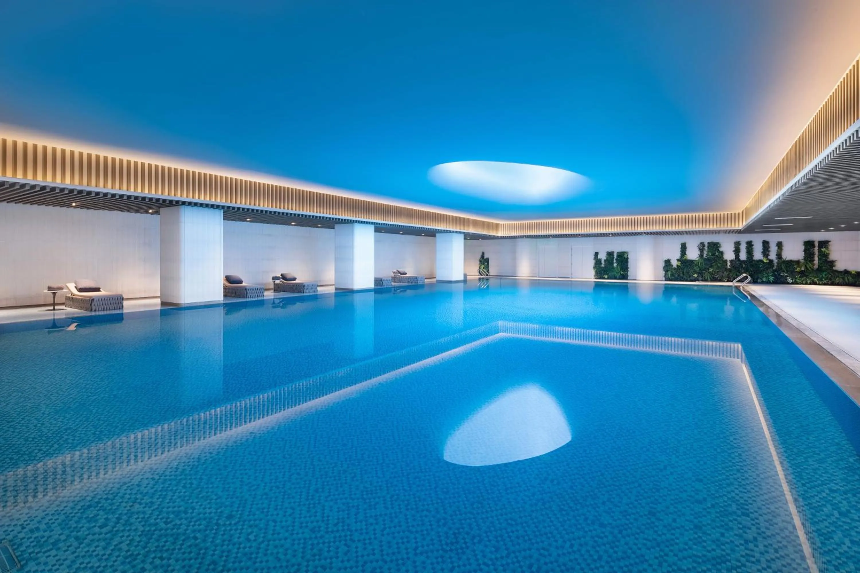 Swimming pool in Crowne Plaza Qingdao Jinshui by IHG