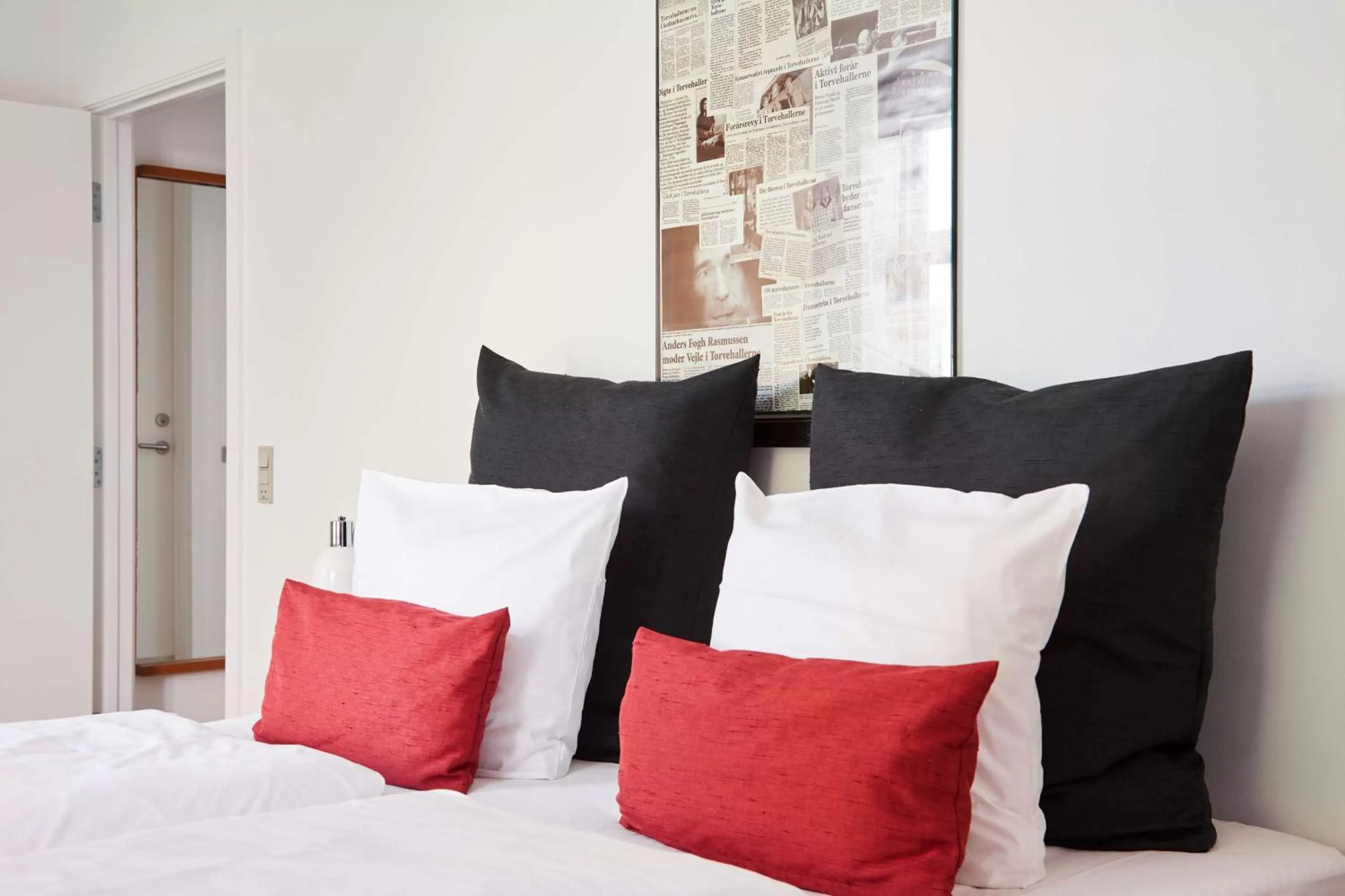 Photo of the whole room, Bed in Best Western ToRVEhallerne