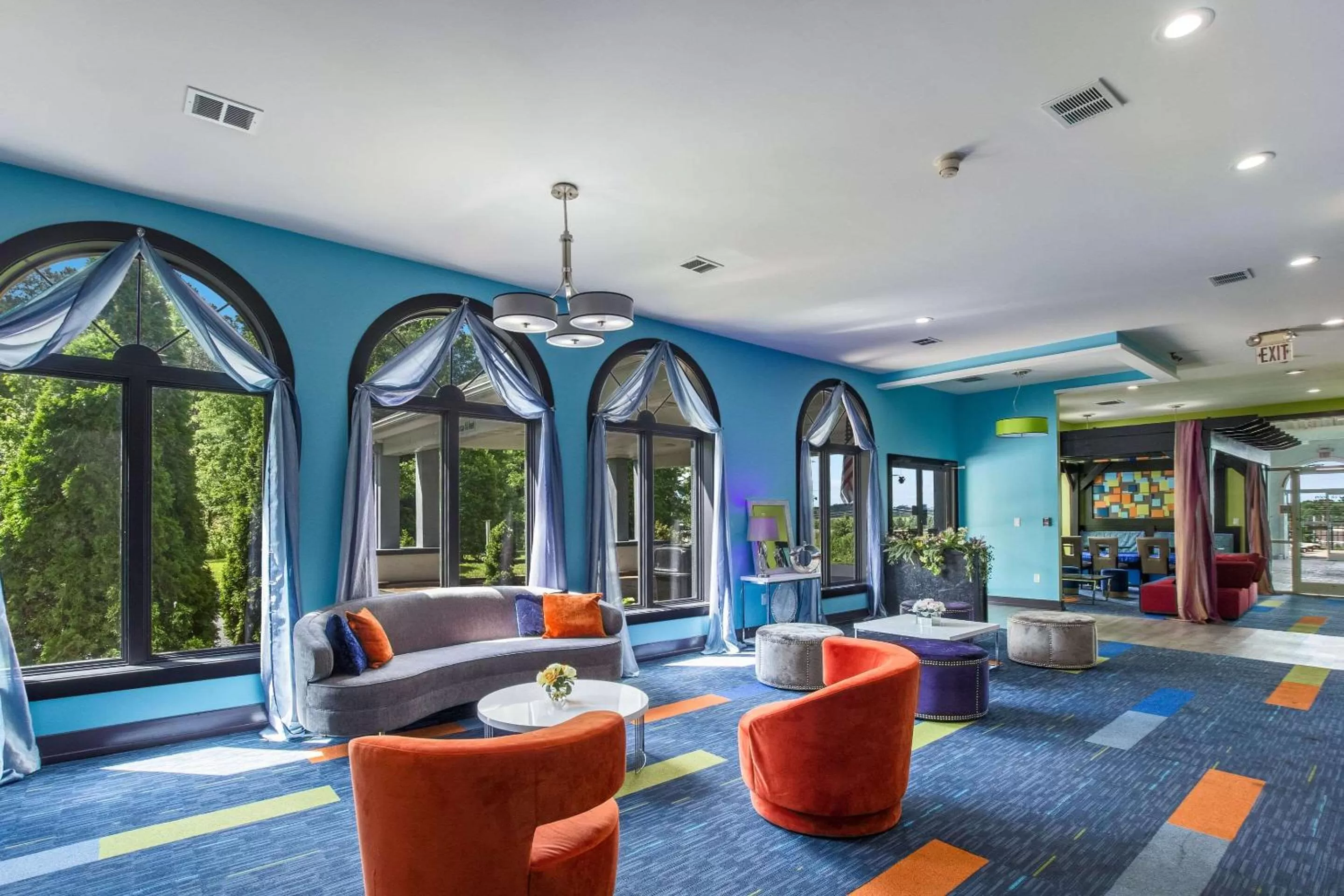 Lobby or reception in Quality Inn London North