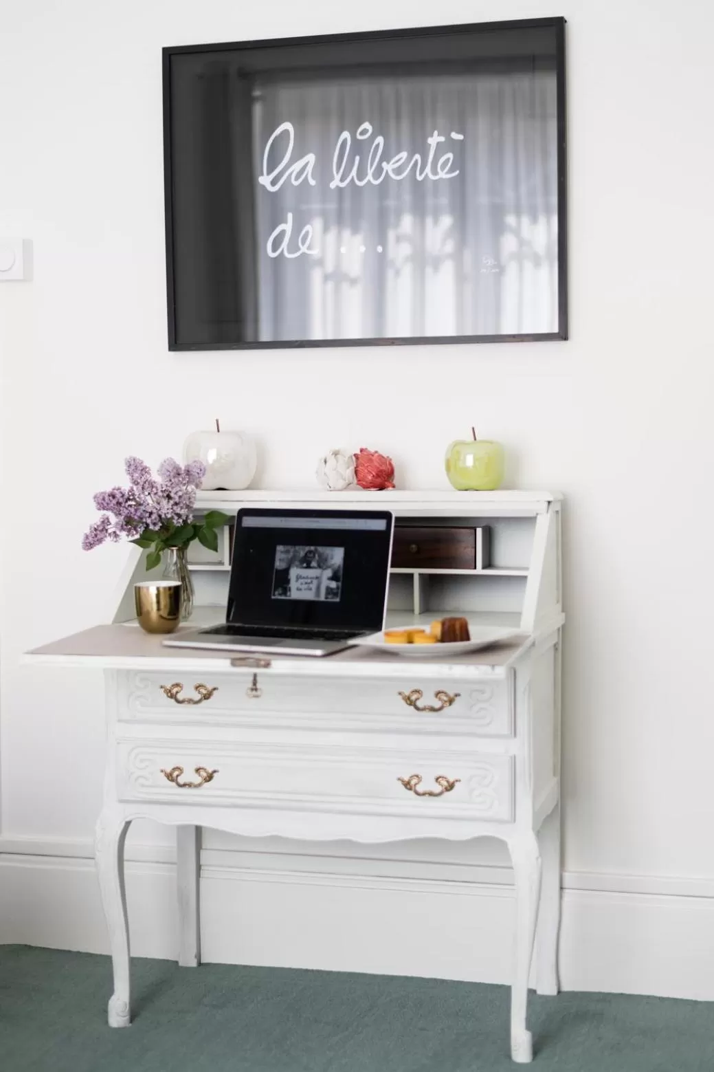 Decorative detail in Le Passagran