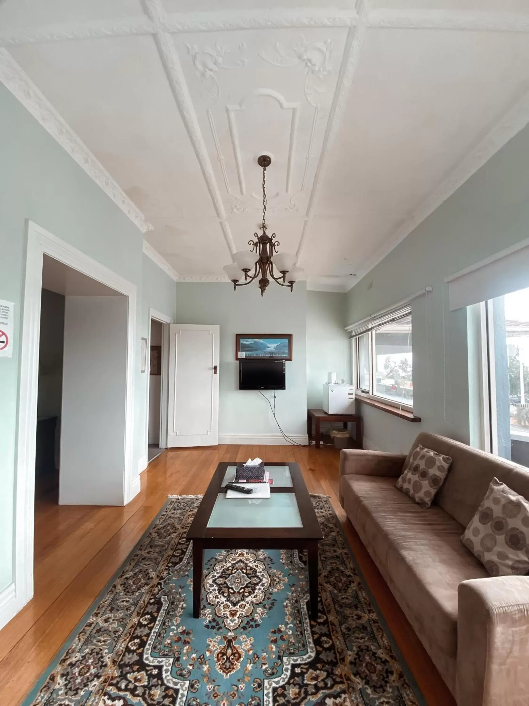 Deluxe Suite in Stella's Dromana Hotel Deluxe Suite in Stella's Dromana Hotel