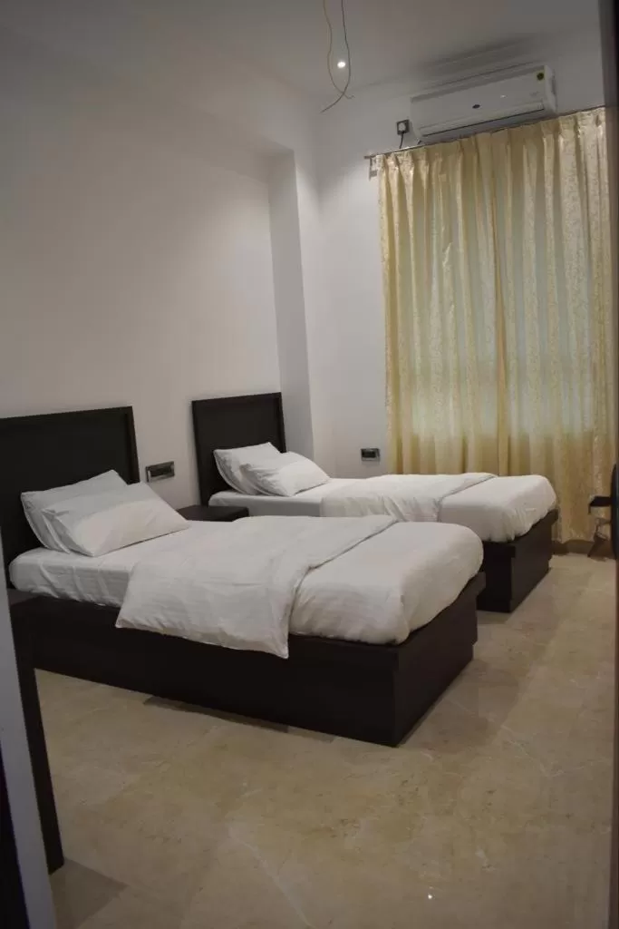 Bed in The White Lotus