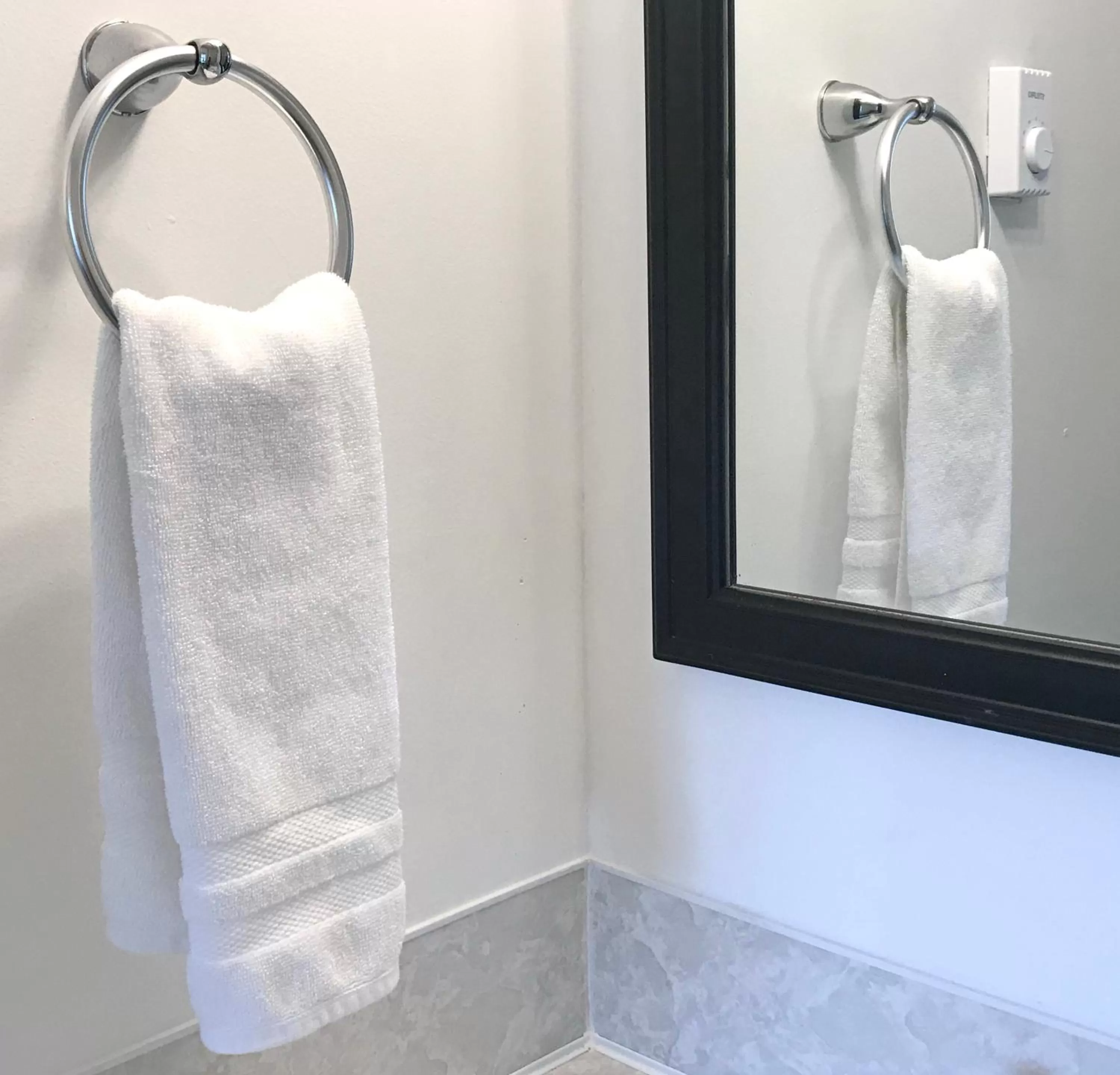 Bathroom in Duncan Motel