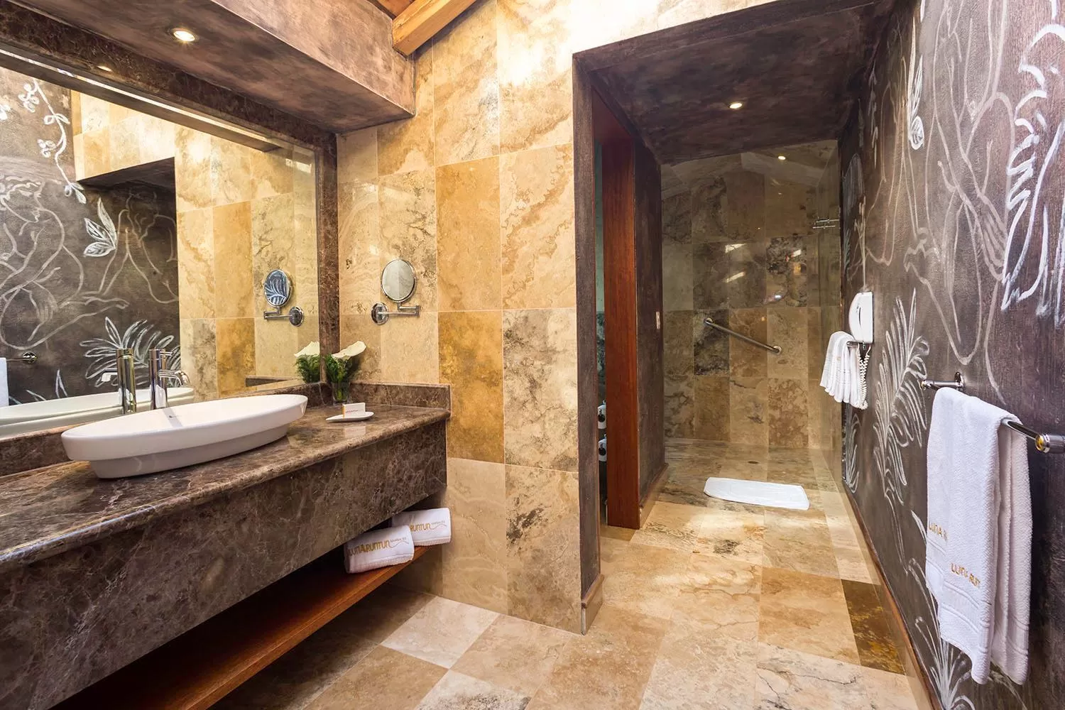 Shower, Bathroom in Luna Volcán, Adventure SPA