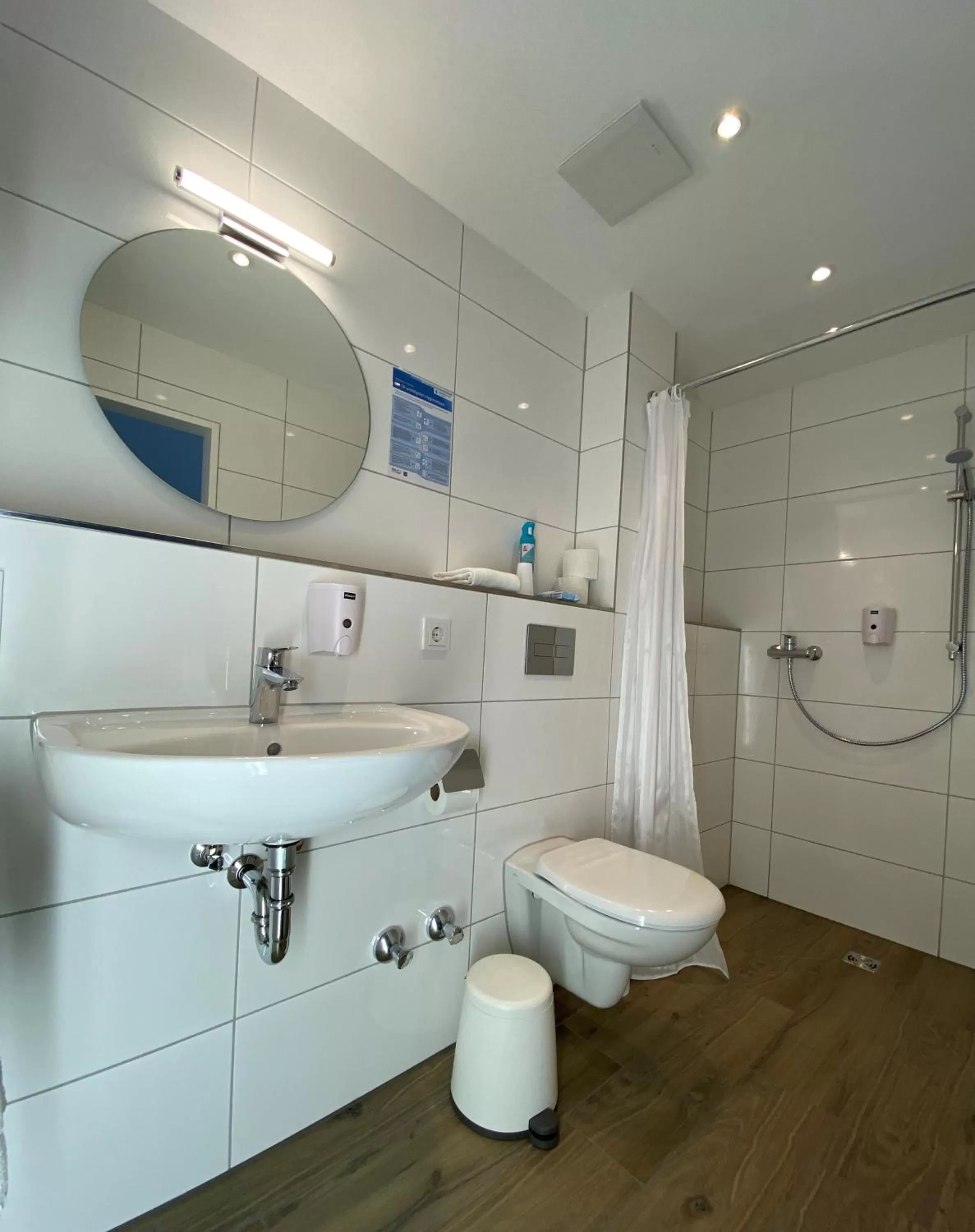 Bathroom in Motel Espenhof