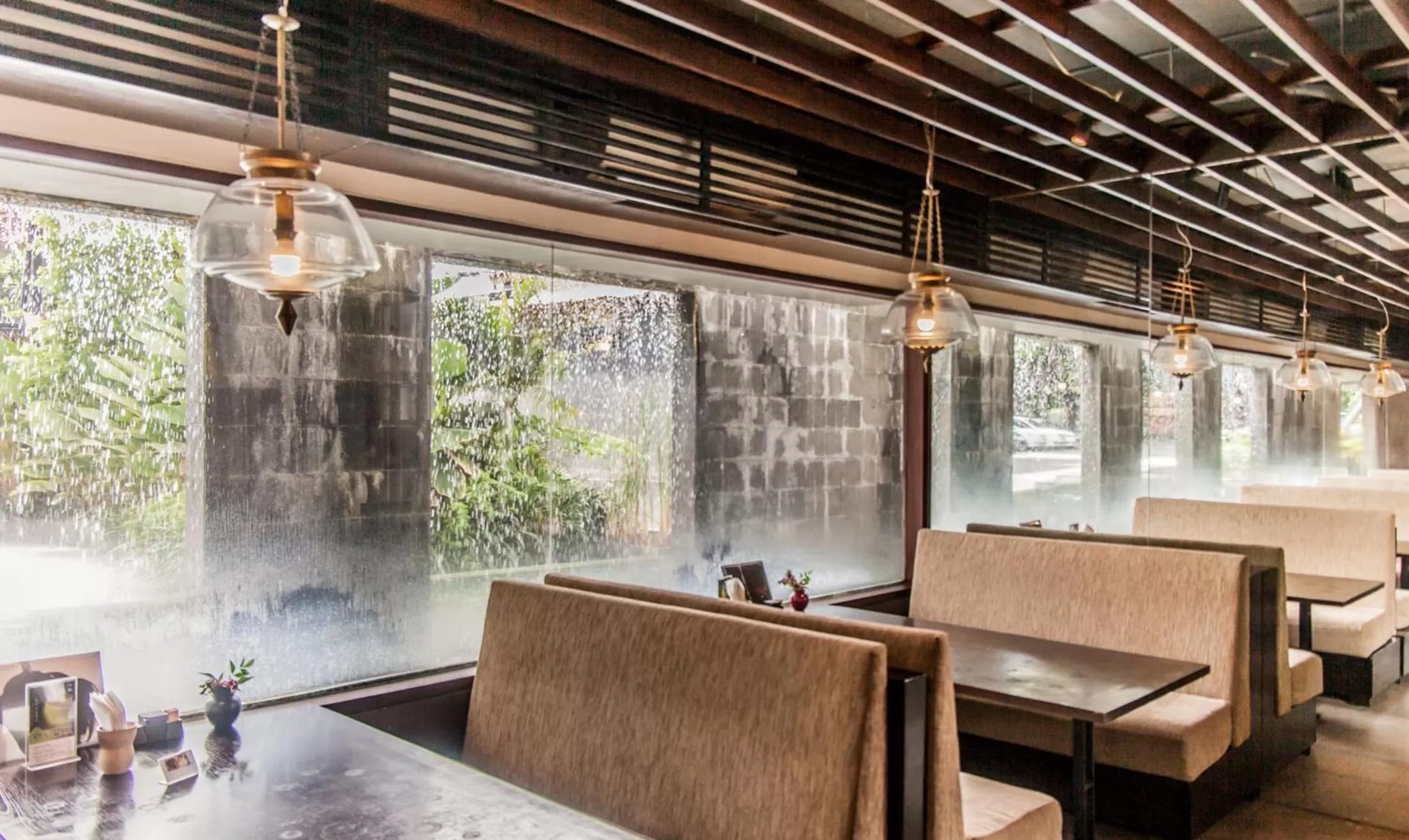 Restaurant/places to eat in Watermark Hotel & Spa Bali