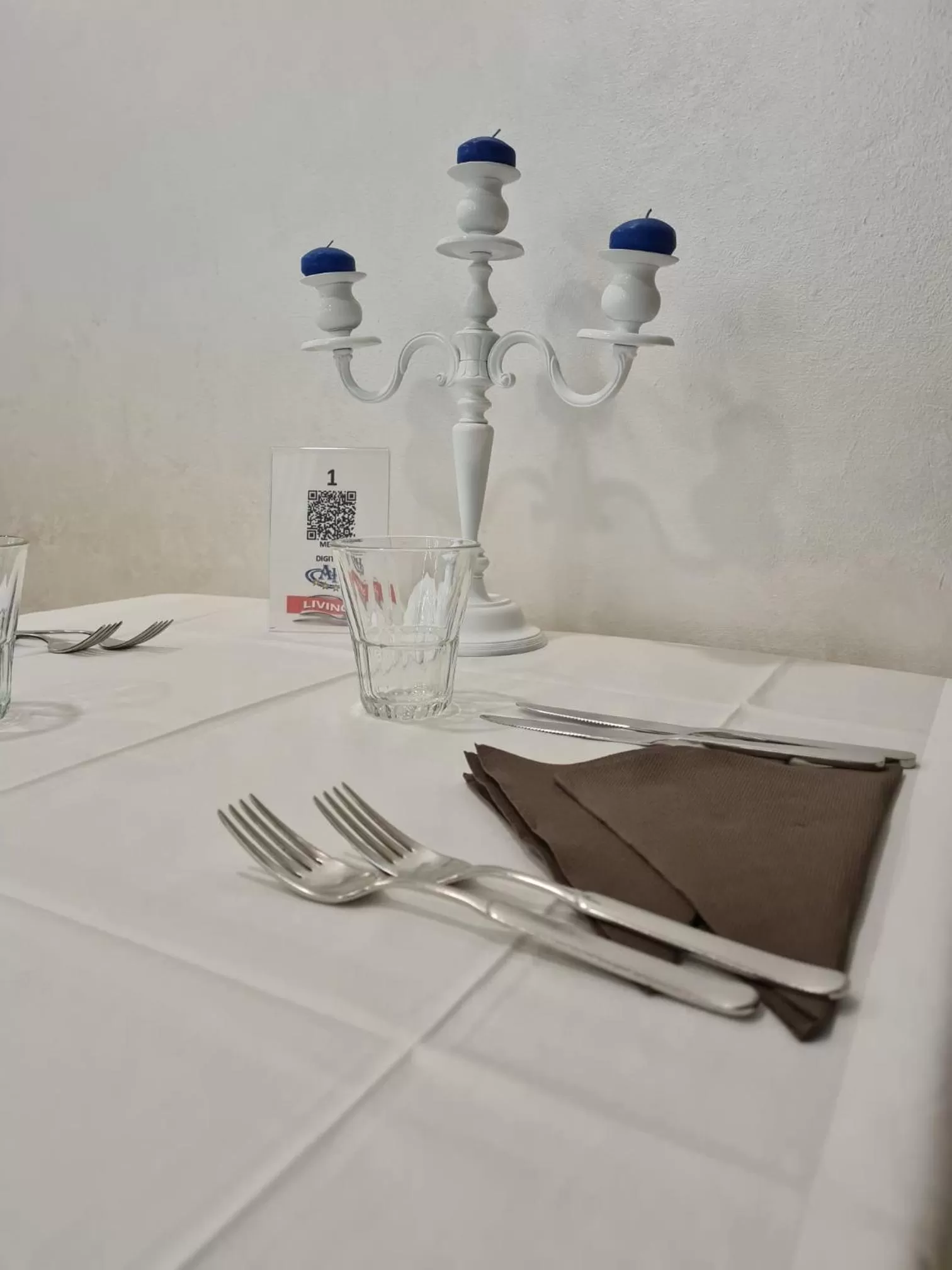 Restaurant/places to eat in Accord Le Rose