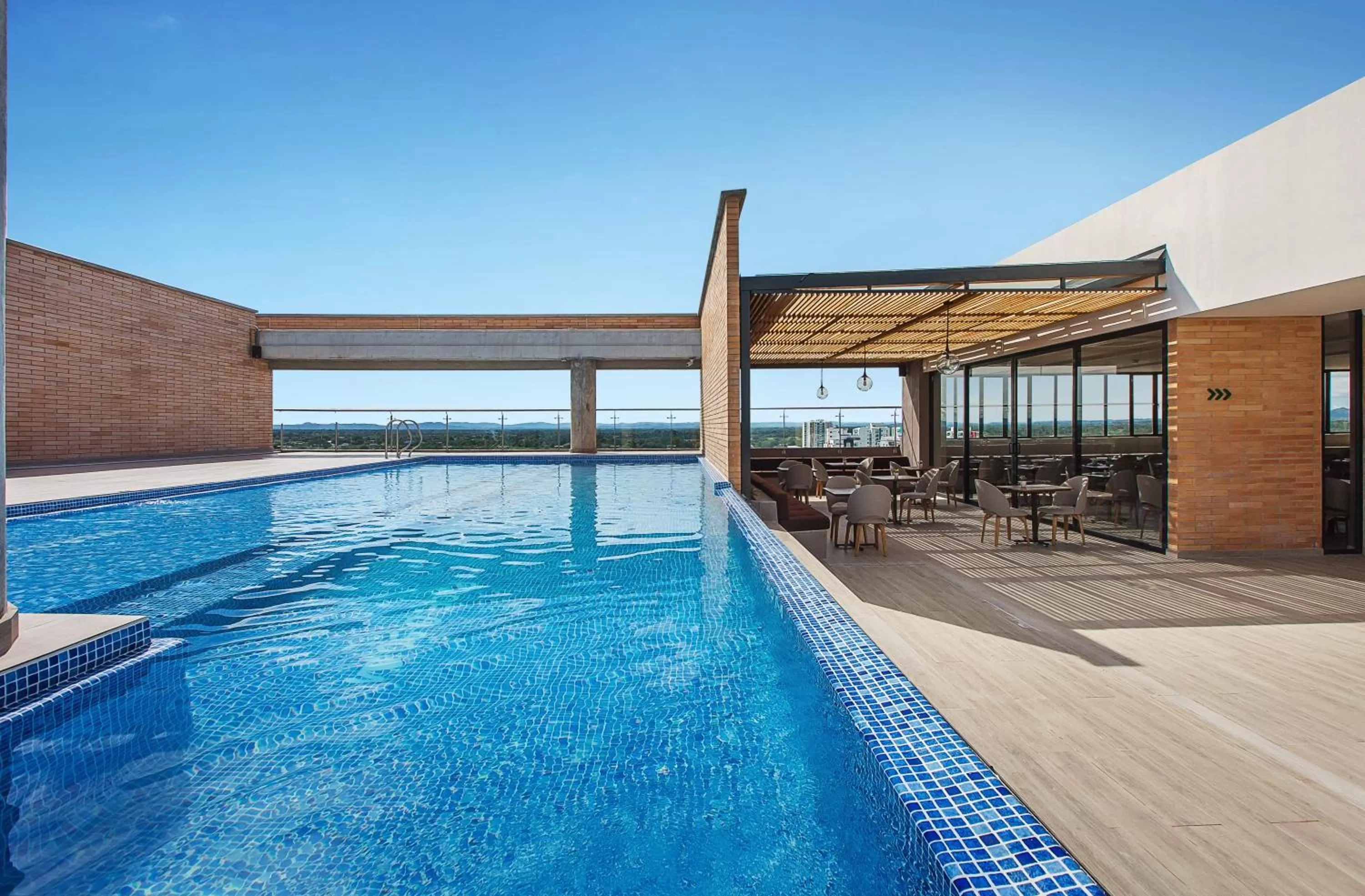 Swimming pool in Hotel Sites Montería