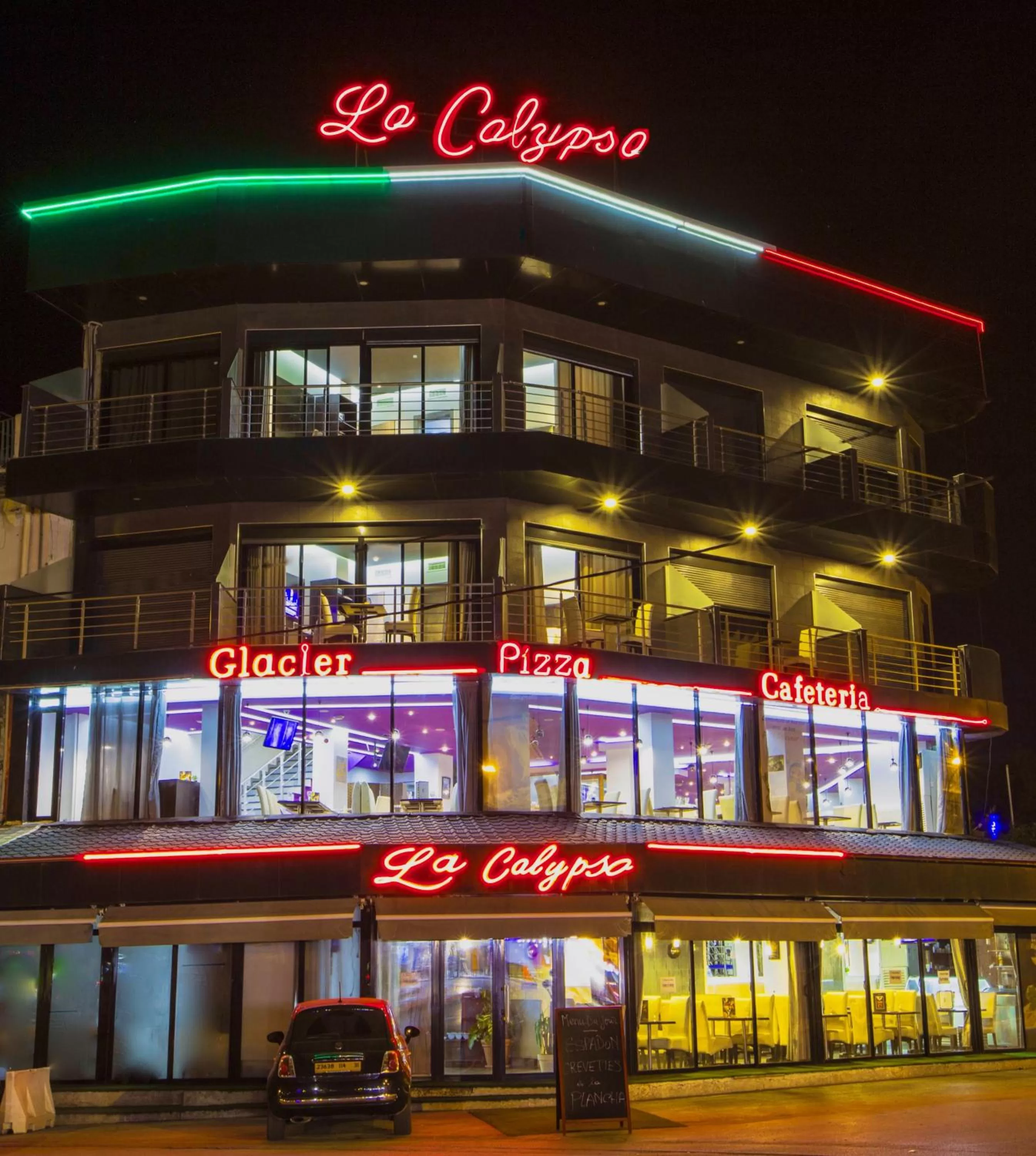 Property building in Calypso Home Oran