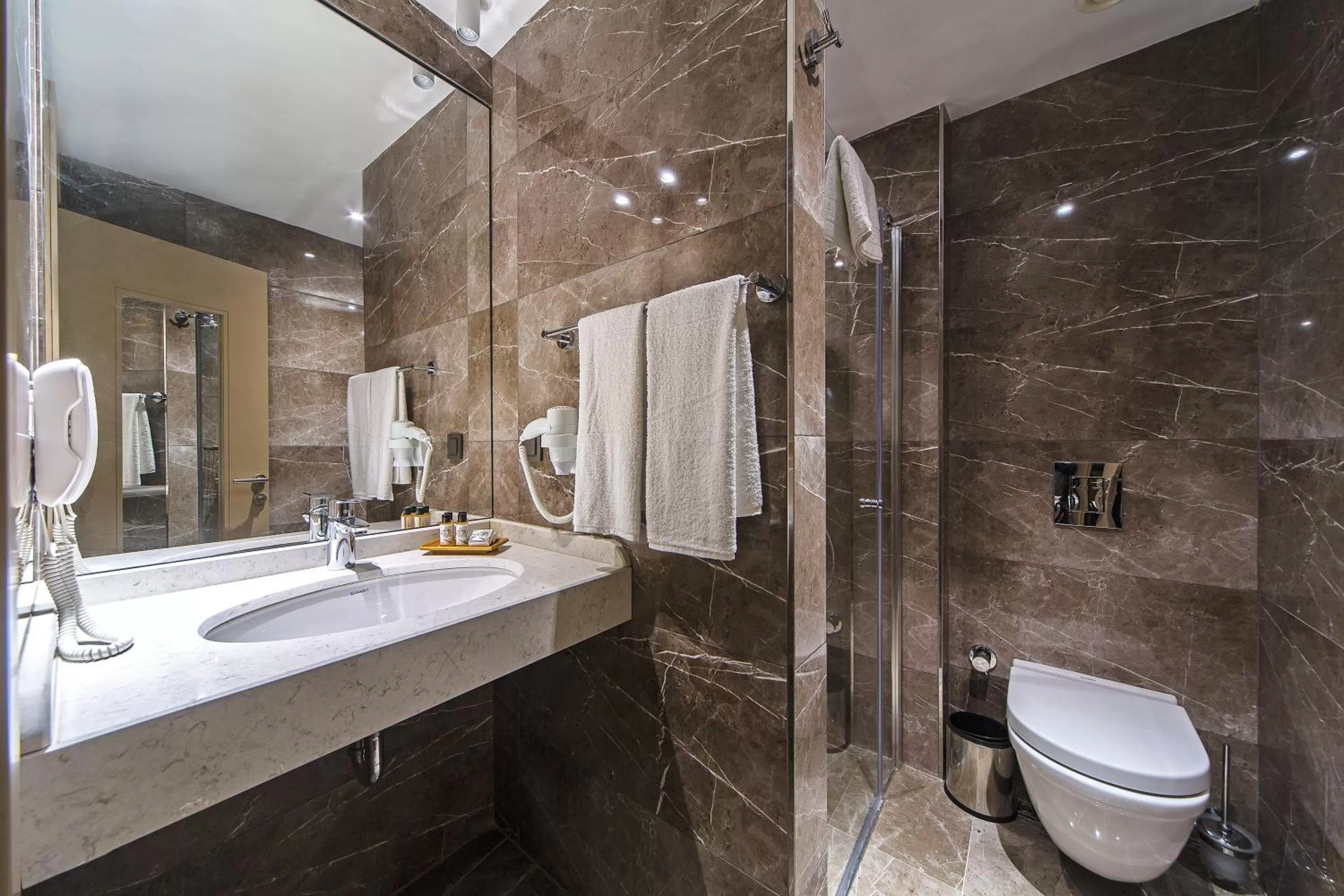 Bathroom in Redmont Hotel Nisantasi