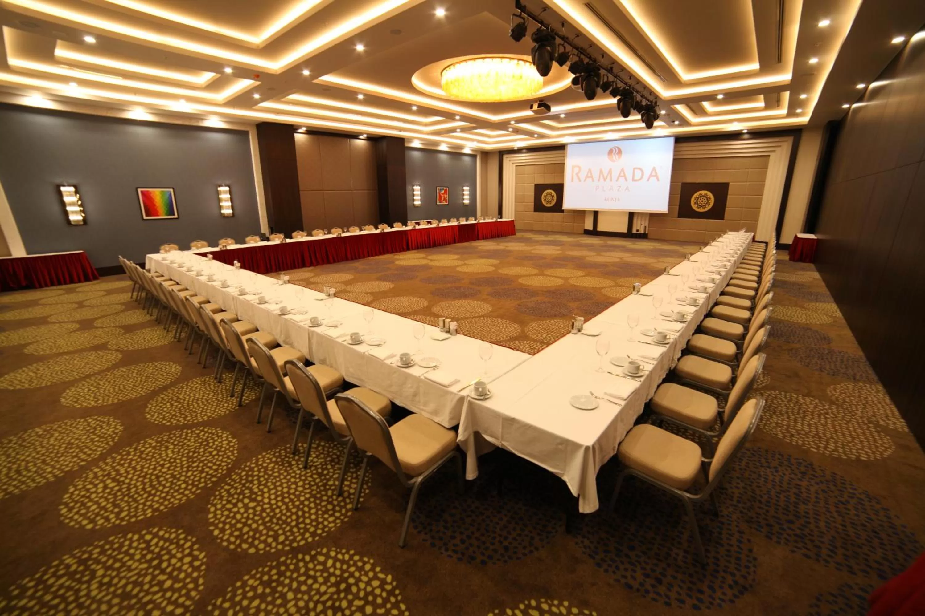 Banquet/Function facilities in Ramada Plaza By Wyndham Konya