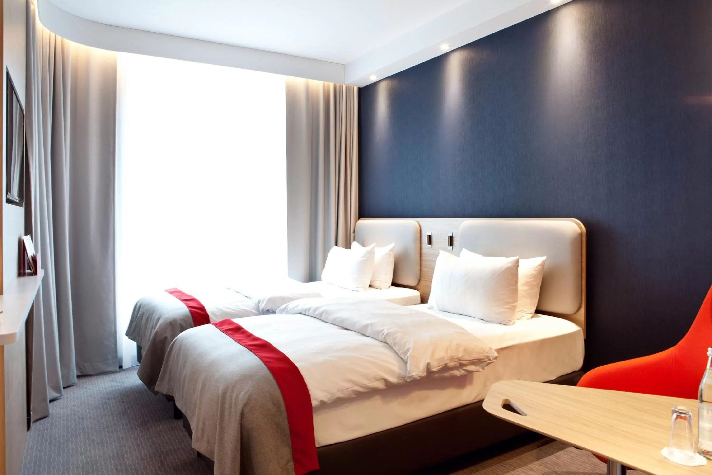 Bed in Holiday Inn Express - Siegen by IHG