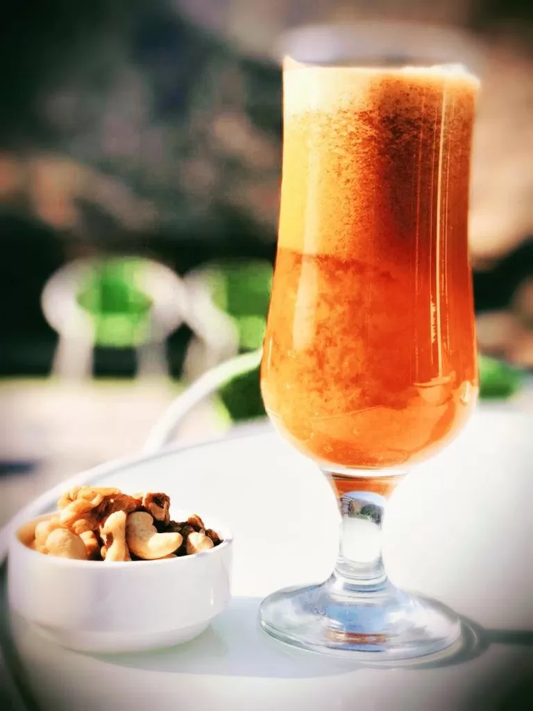 Food and drinks in Hotel La Orilla Muzaffarabad