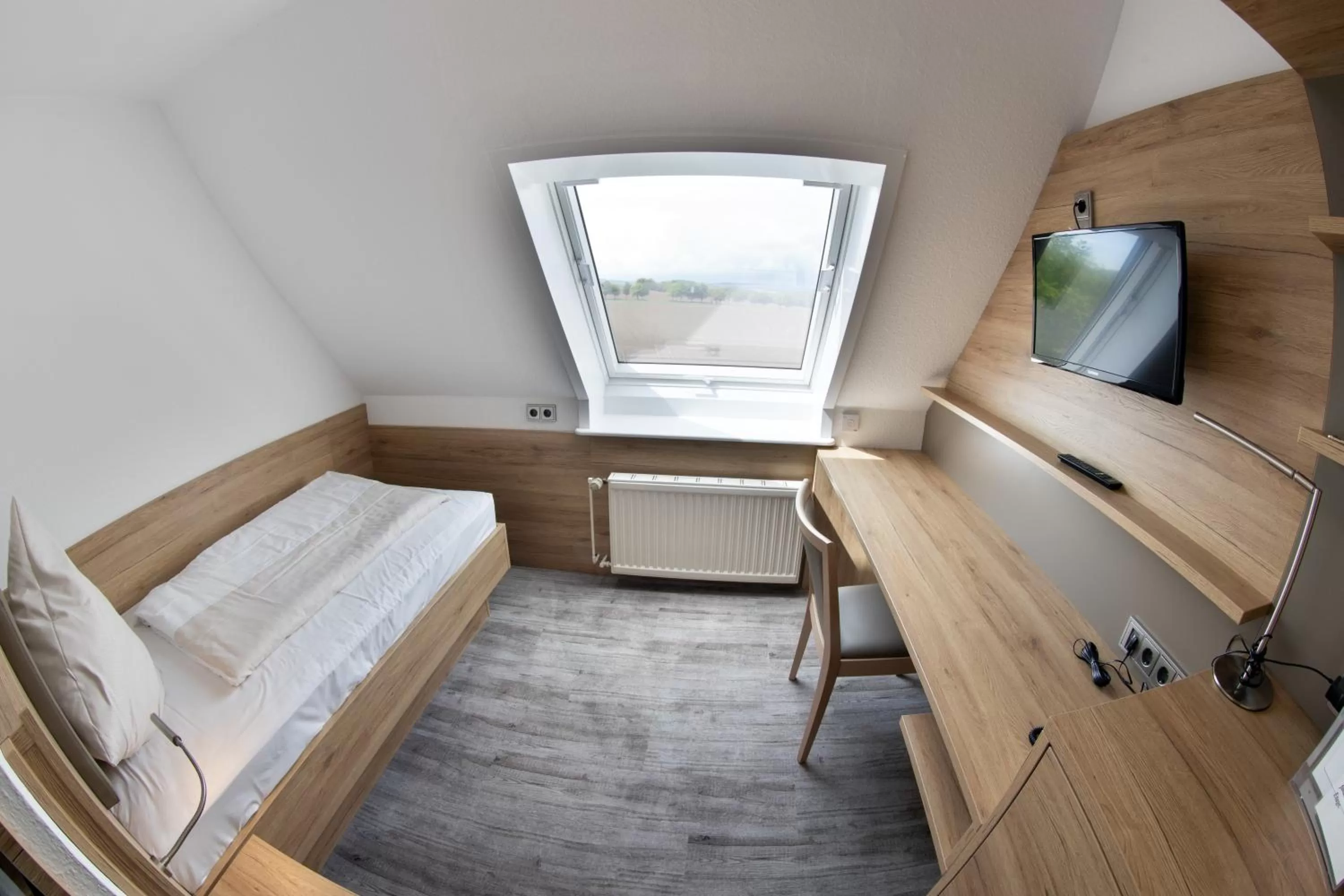 Bedroom, Bed in Deeke's Quellenhof