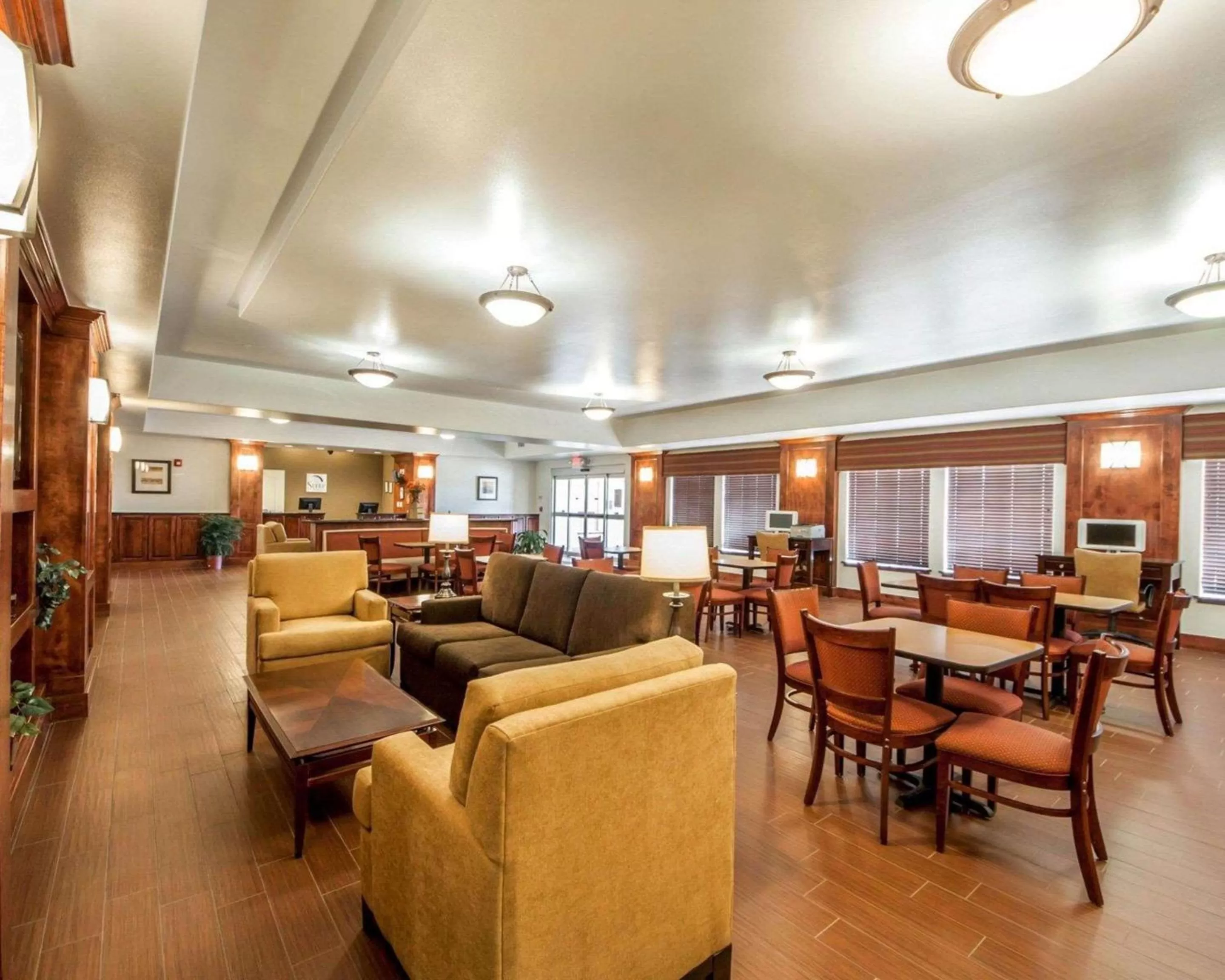 Lobby or reception in Sleep Inn & Suites Lawton Near Fort Sill