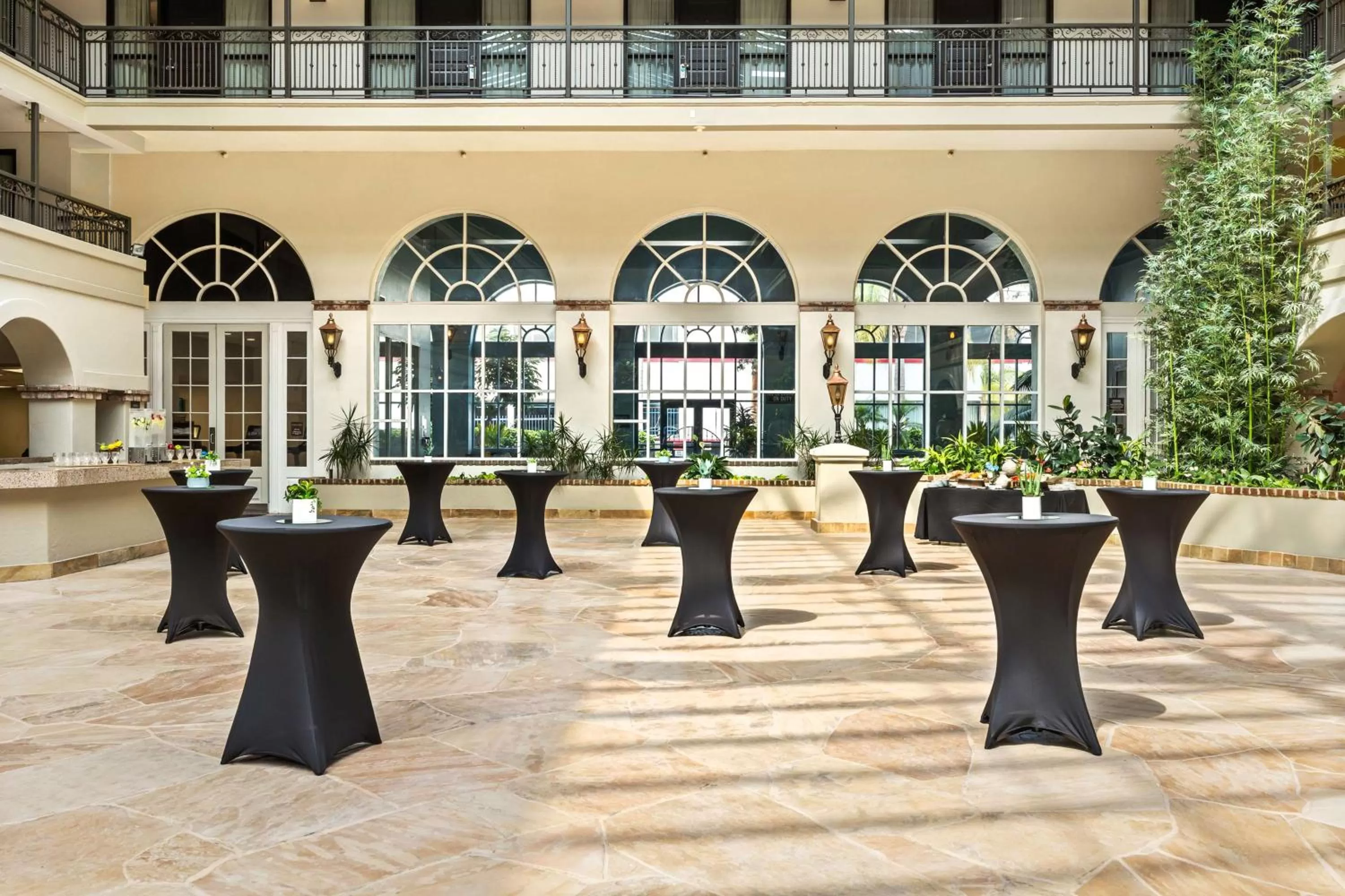 Patio in Embassy Suites by Hilton Los Angeles International Airport South