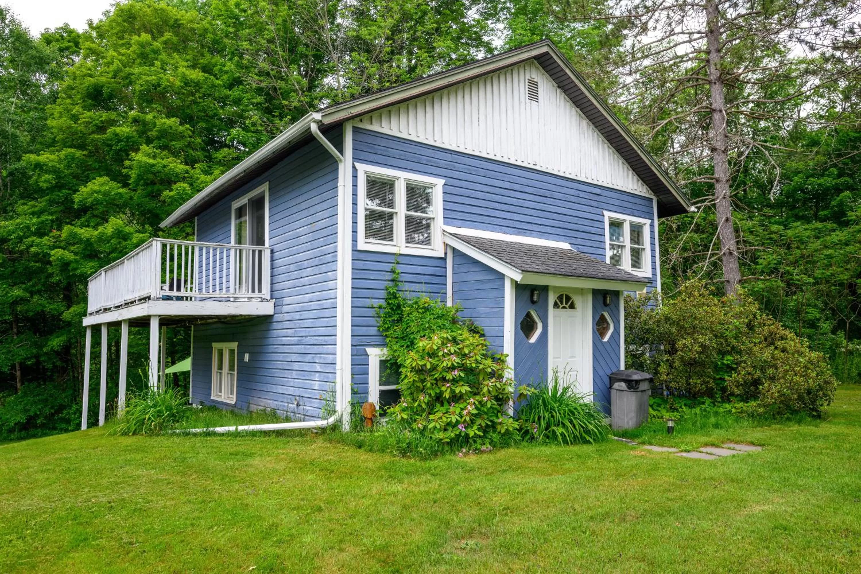 Mountain Treasure Bed and Breakfast