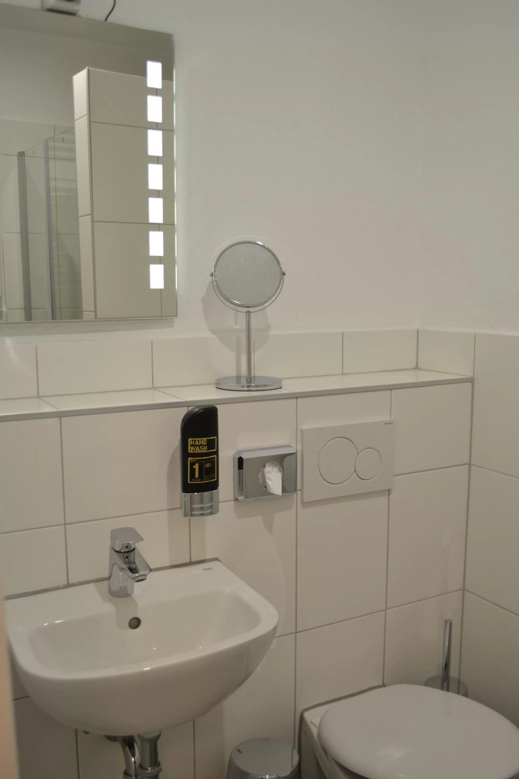 Bathroom in Platia - rooms