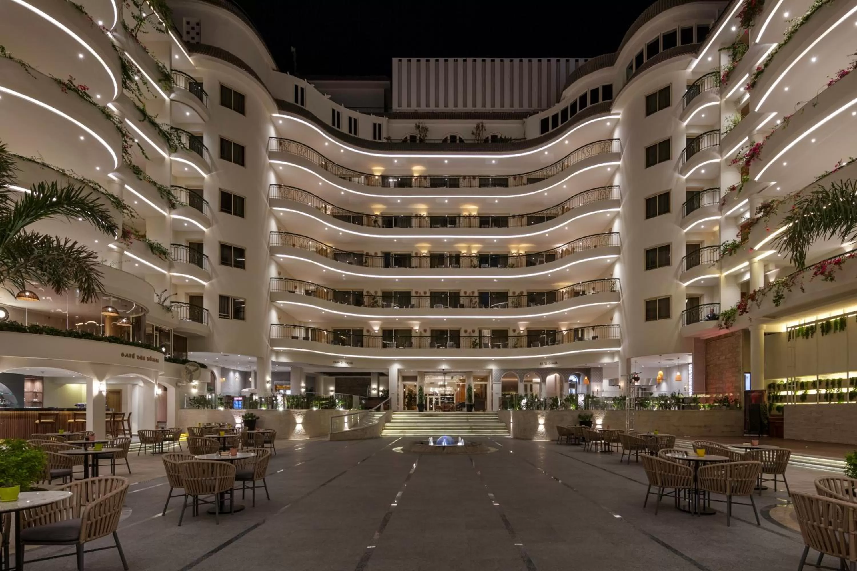 Property building in Steigenberger Nile Palace Luxor - Convention Center