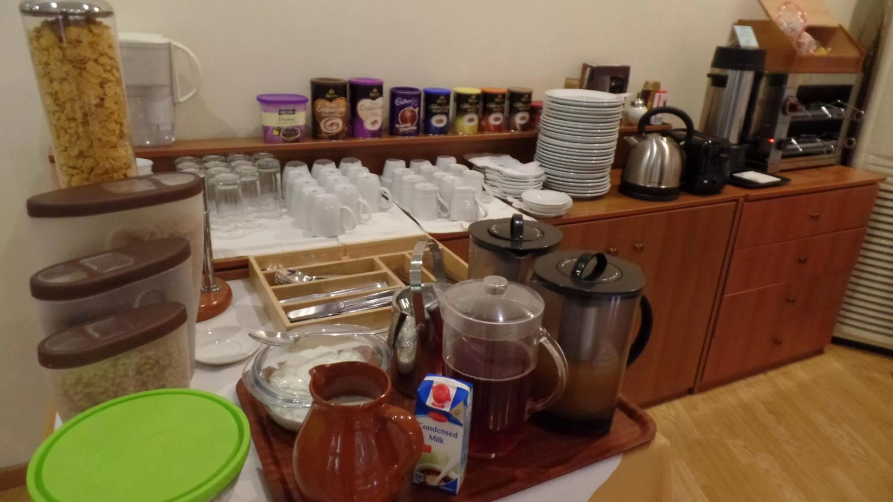 Restaurant/places to eat in Nestorion Hotel