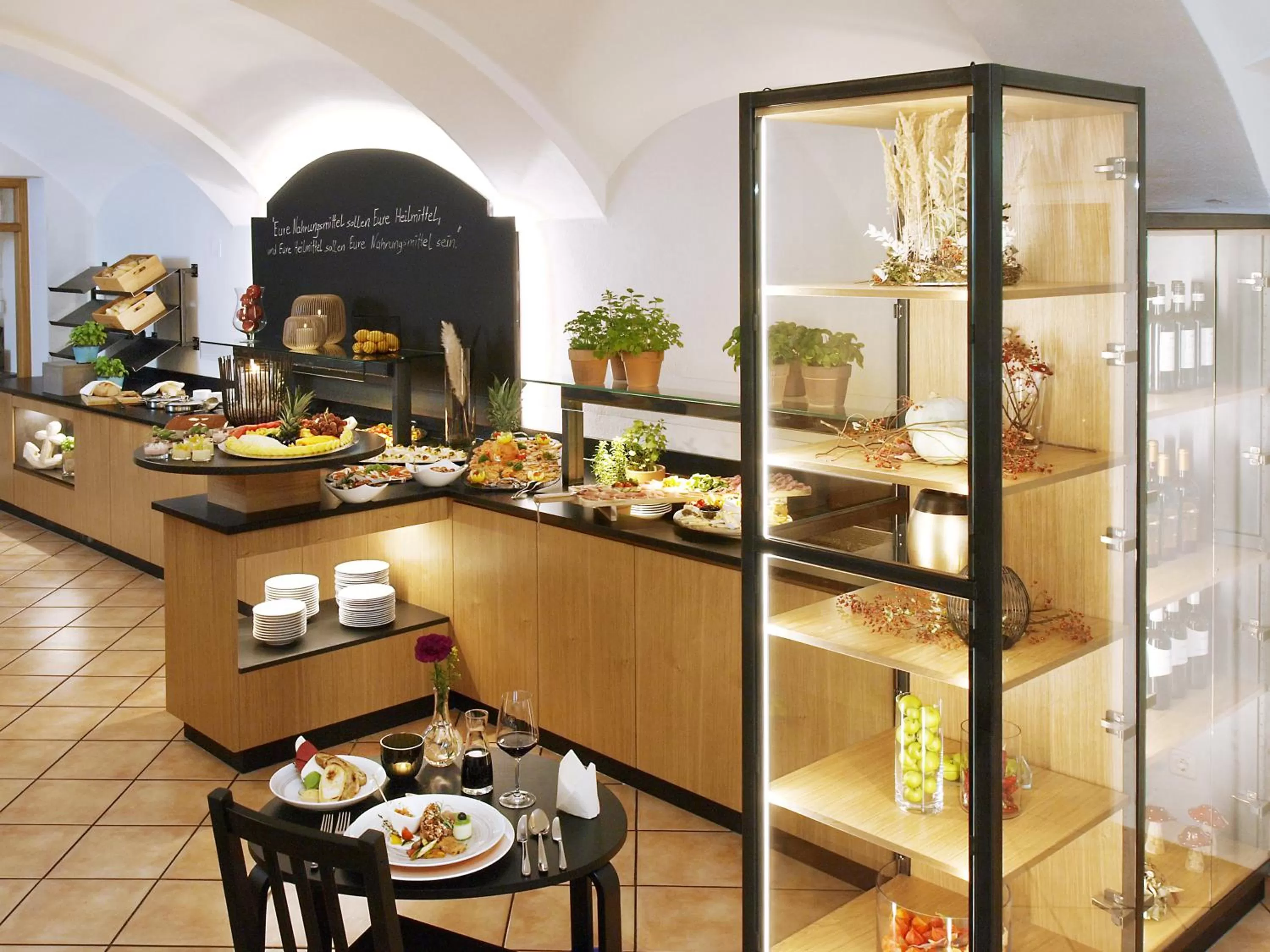 Restaurant/Places to Eat in Hotel Restaurant Zum Goldenen Anker mit Hallenbad