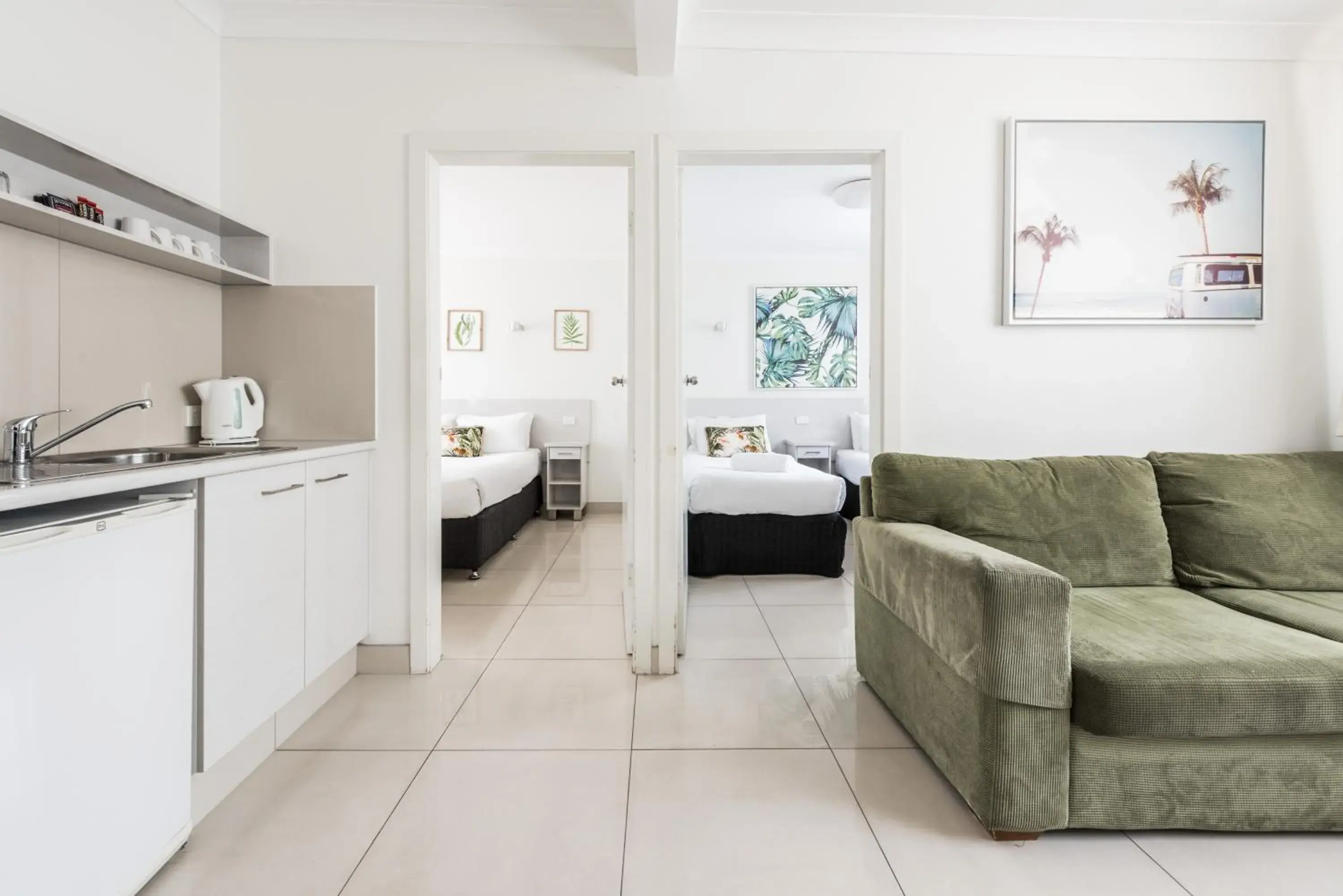 Two-Bedroom Suite - single occupancy in Hibiscus Motel Two-Bedroom Suite - single occupancy in Hibiscus Motel