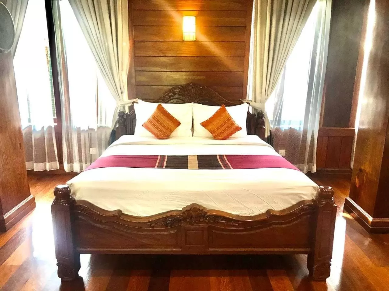 Bed in Try Palace Resort-Kep