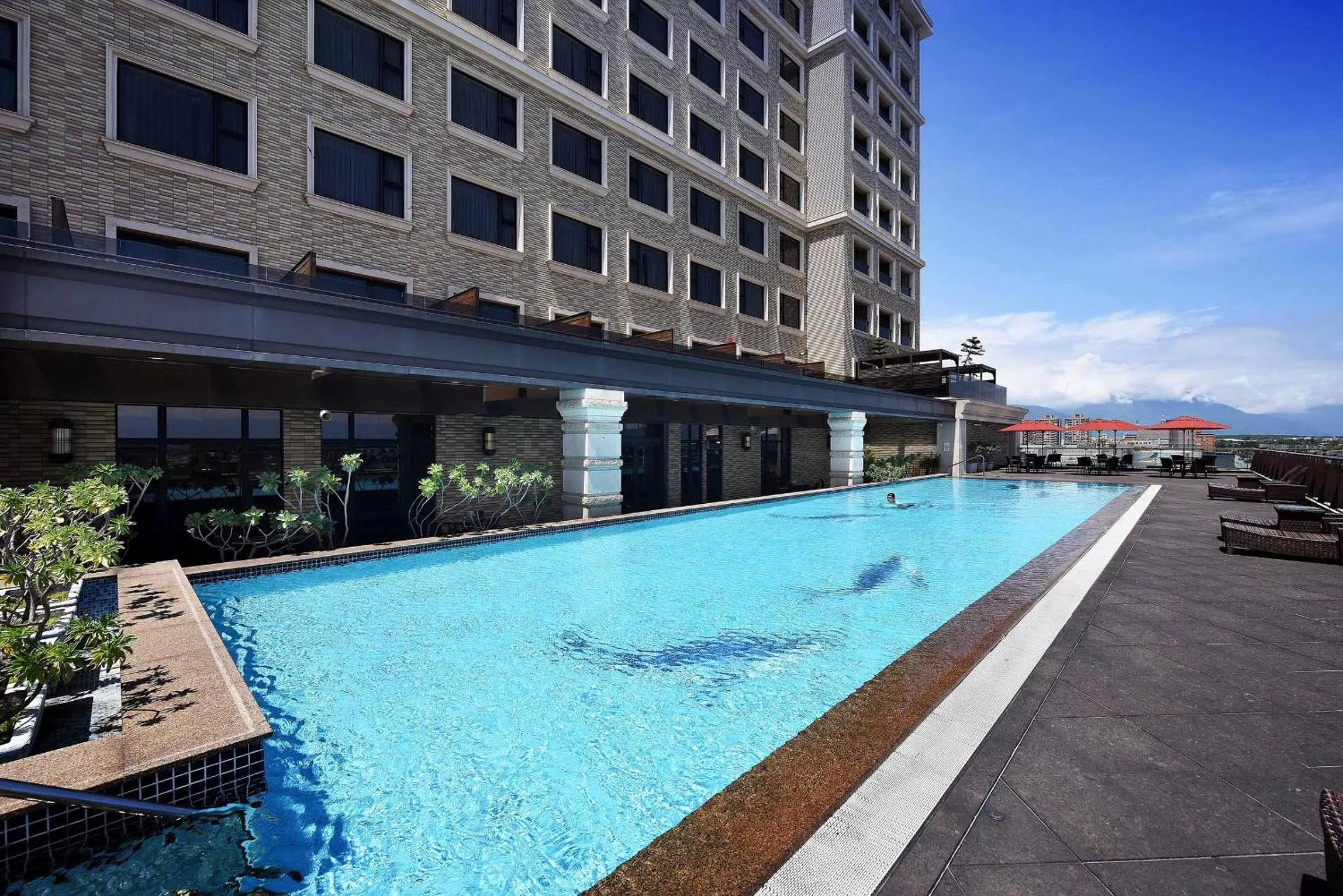 Swimming pool in Fullon Hotel Hualien
