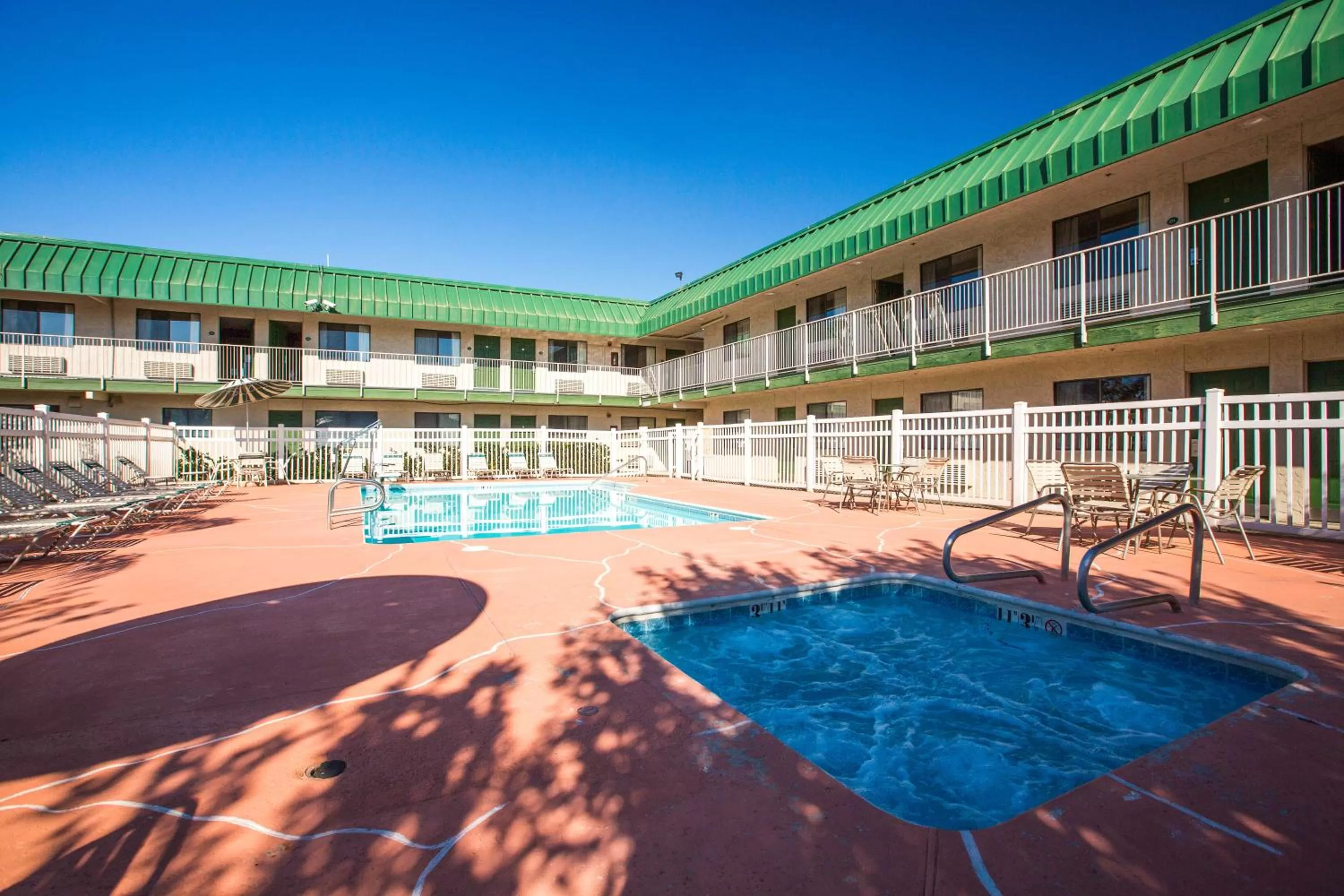 Property building in University Inn Fresno