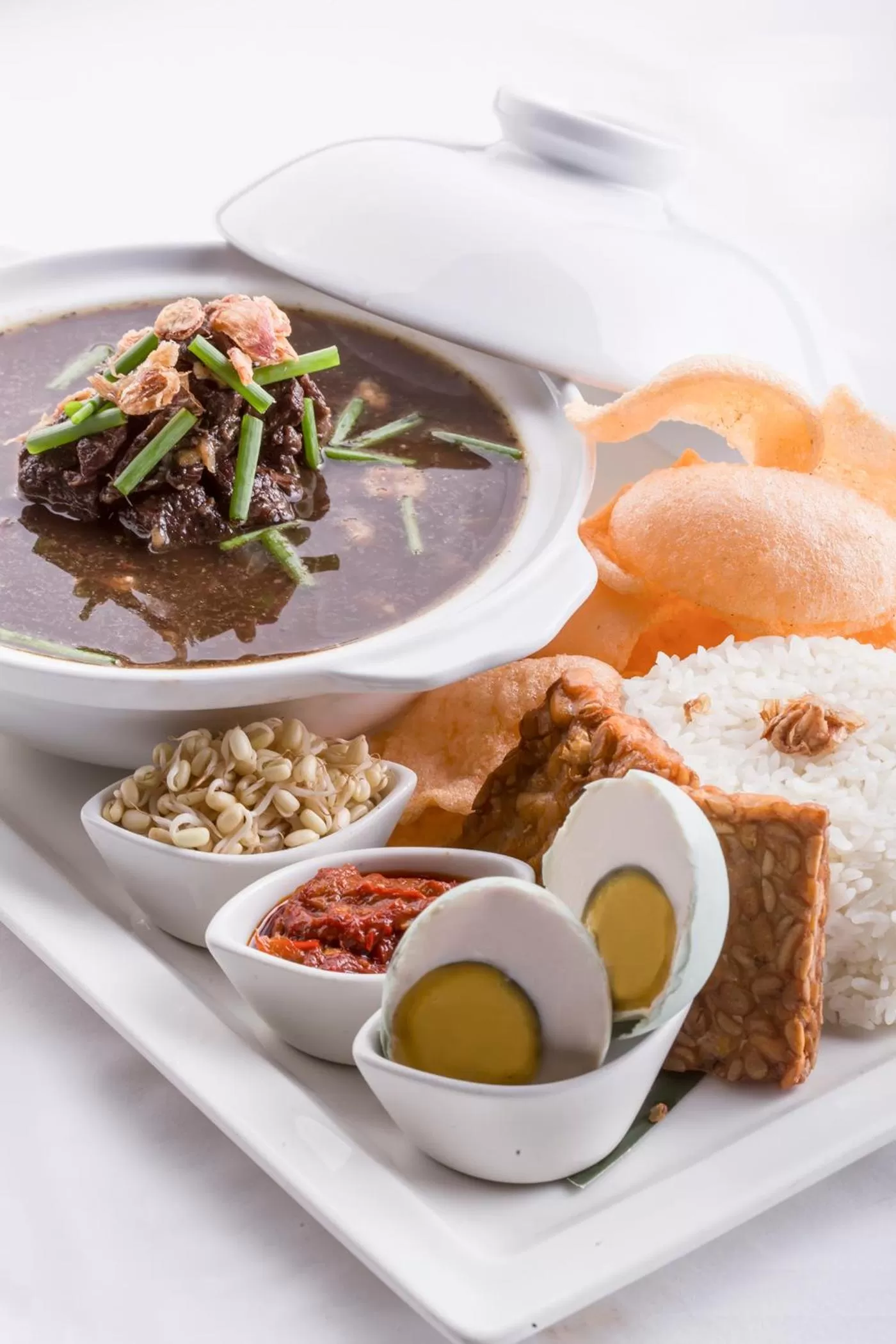 Food and drinks in KHAS Surabaya Hotel