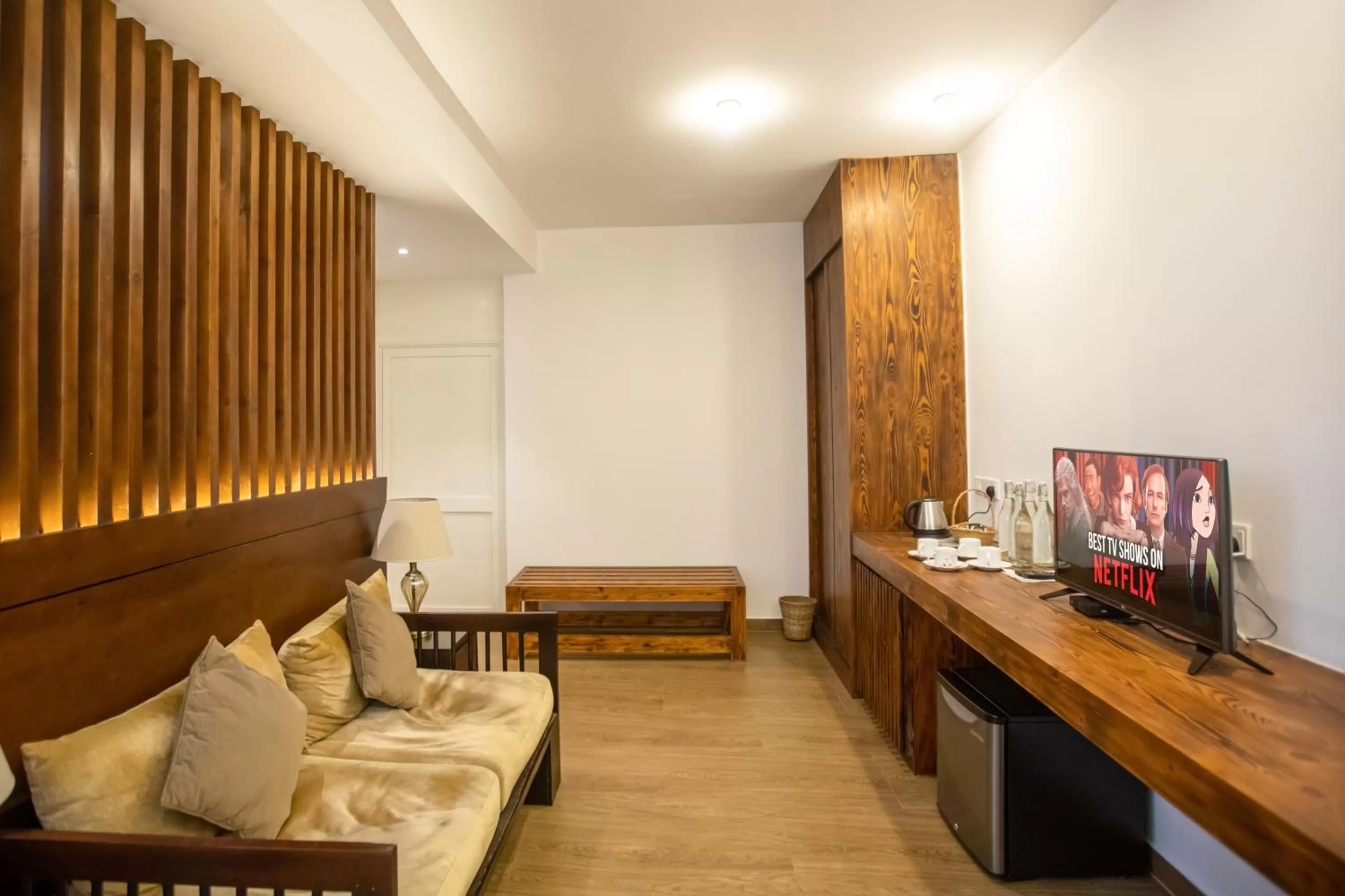 Family in Birds Park Polgahawela