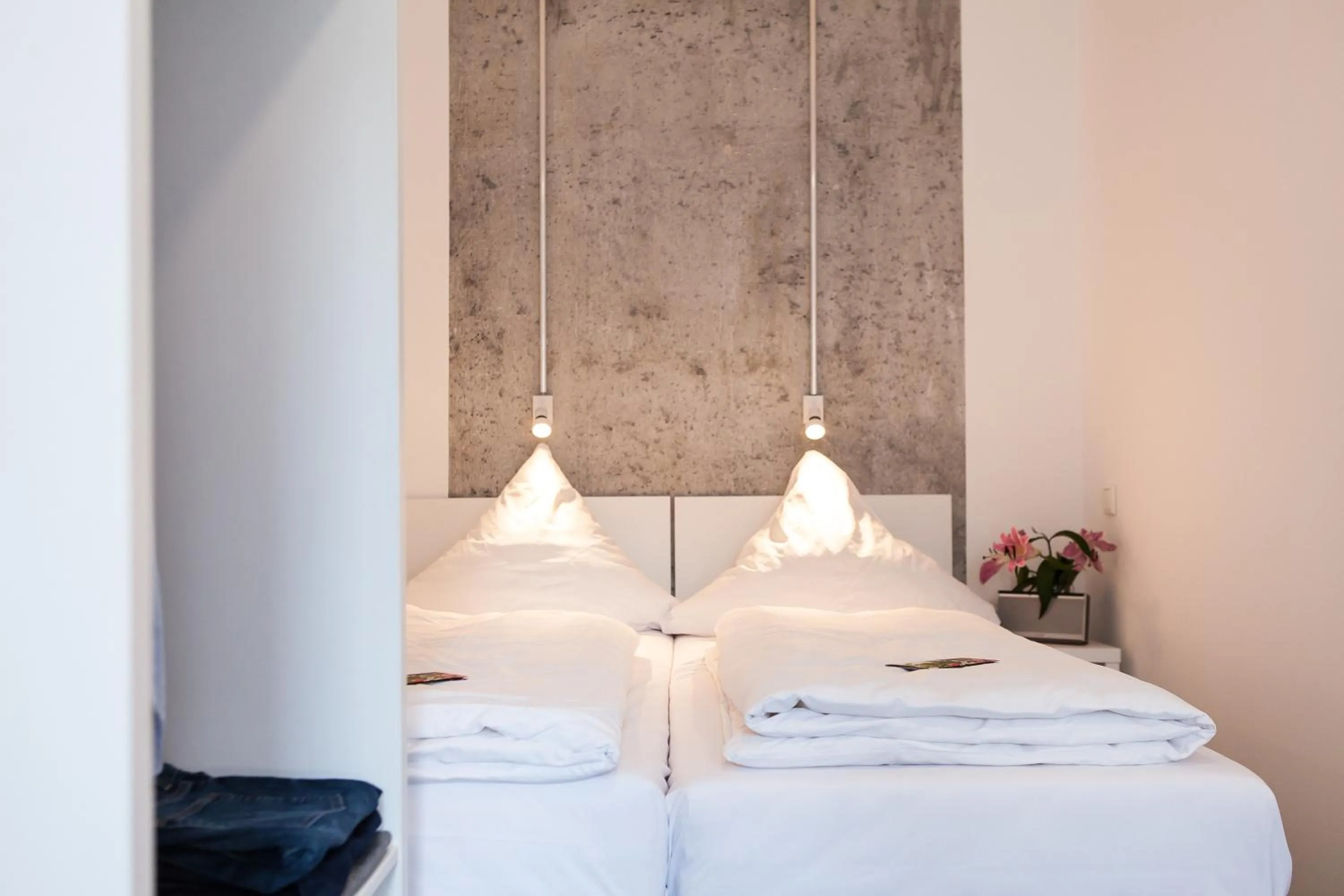 Bed in BNB near Brandenburg Gate - Rooms & Apartments