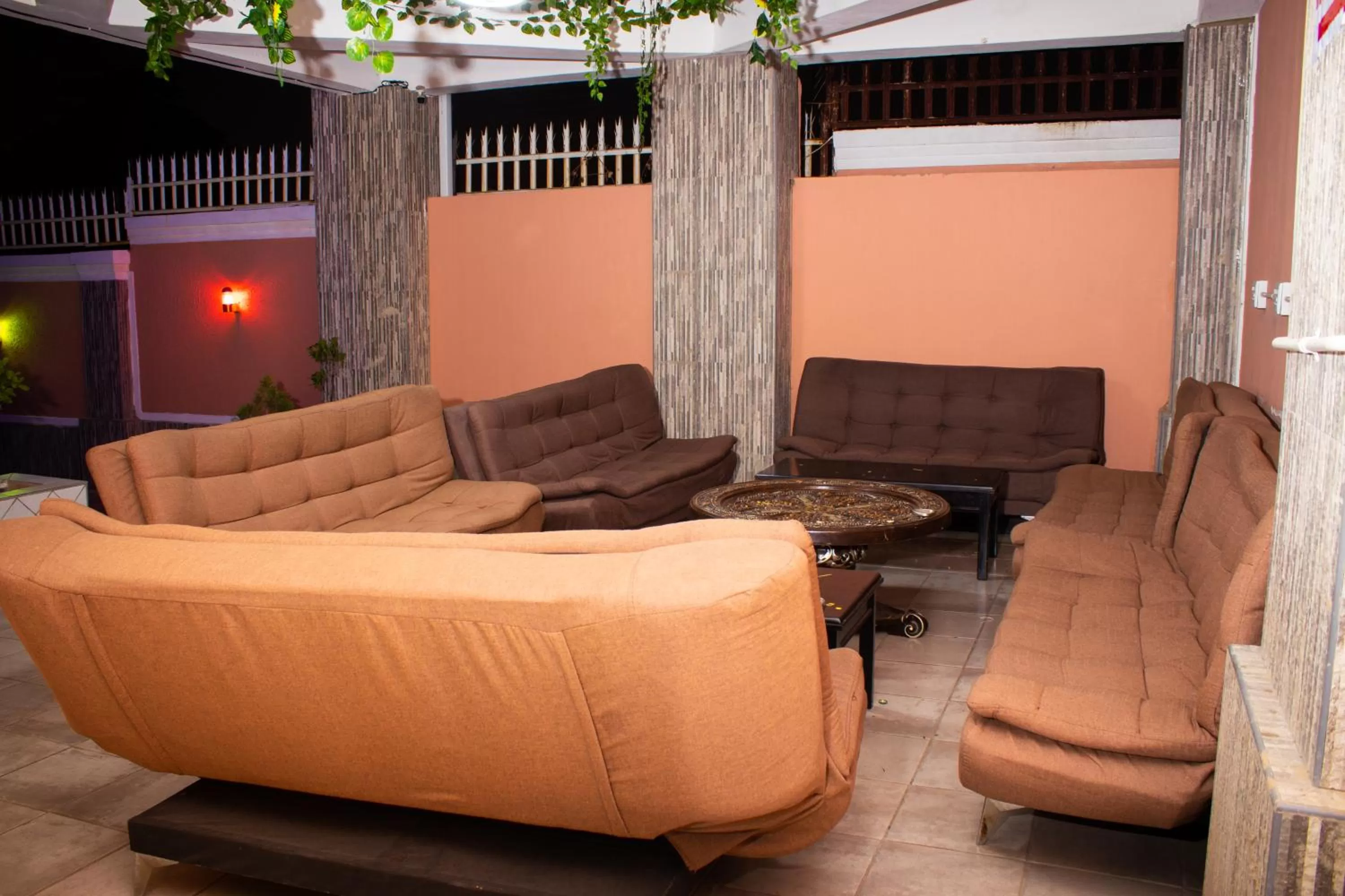 Communal lounge/ TV room in Gold Crown International Hotel Johannesburg