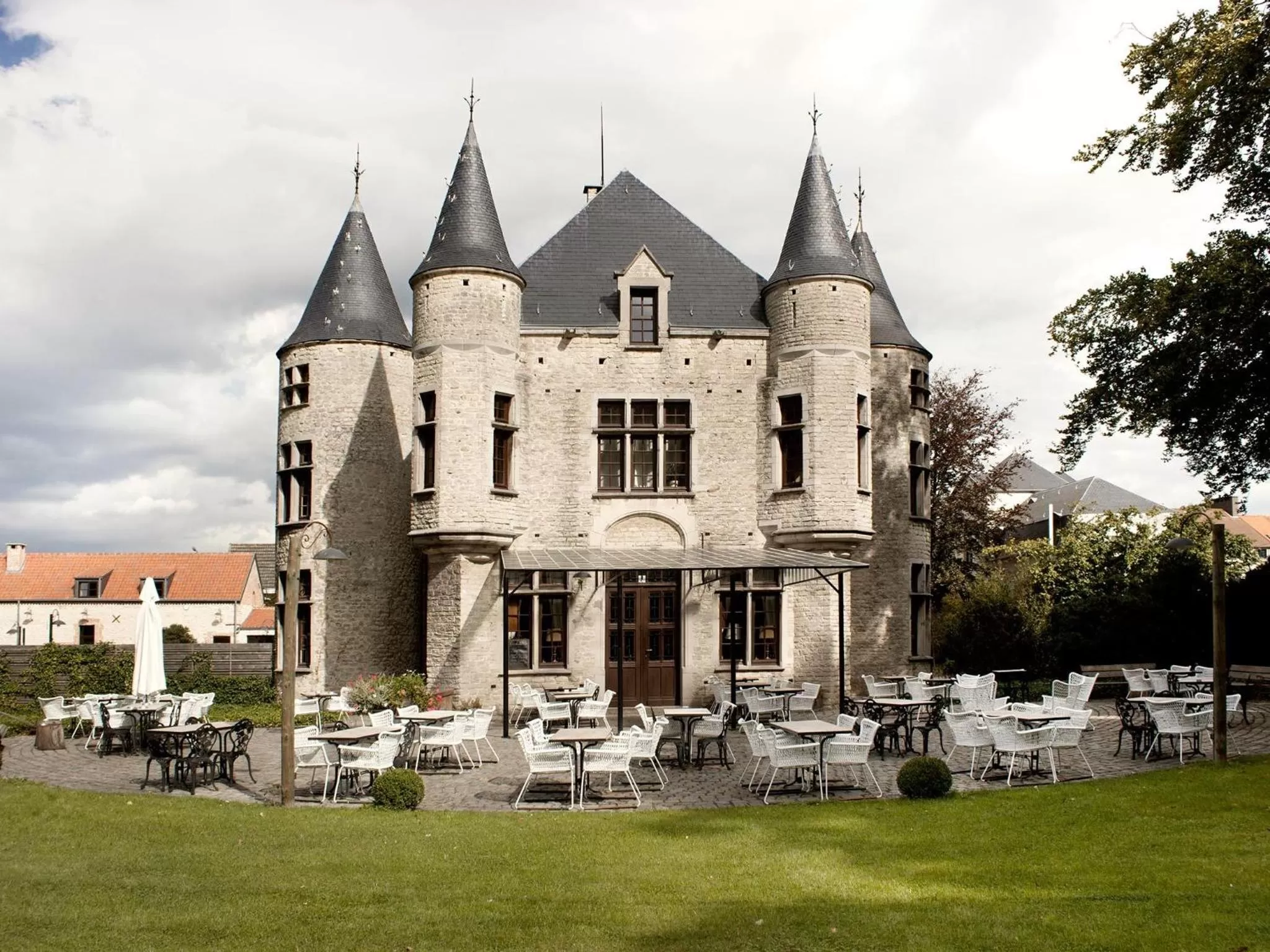 Facade/entrance, Property Building in Thermae Boetfort Hotel