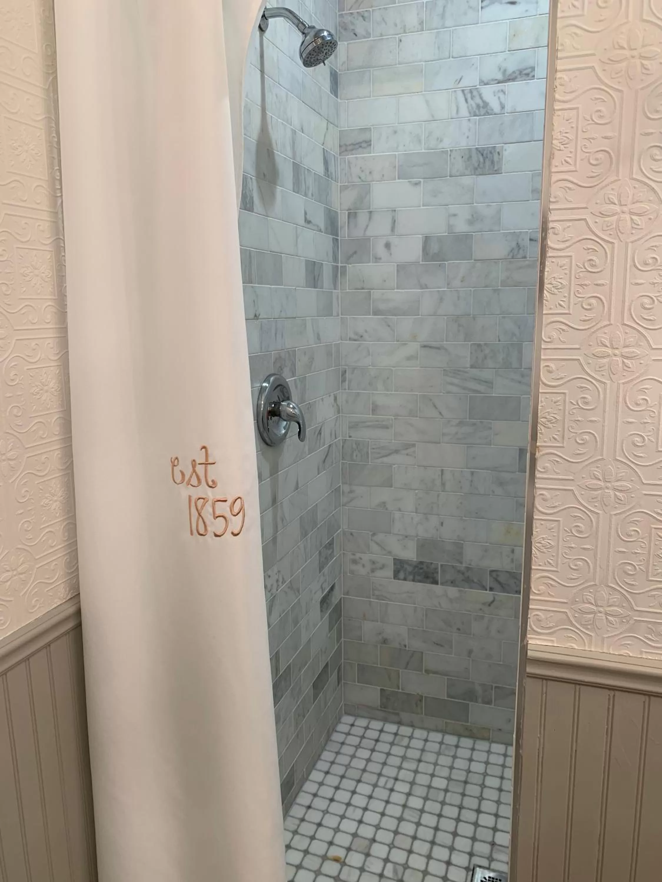 Bathroom in The Kendall