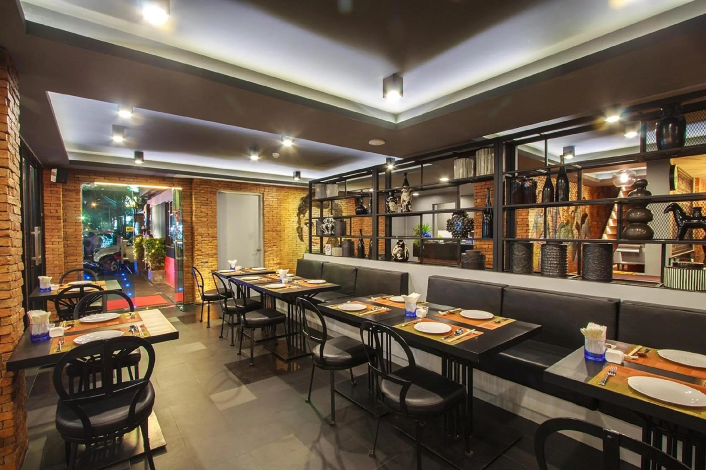 Business facilities in Mazi Design Hotel by Kalima