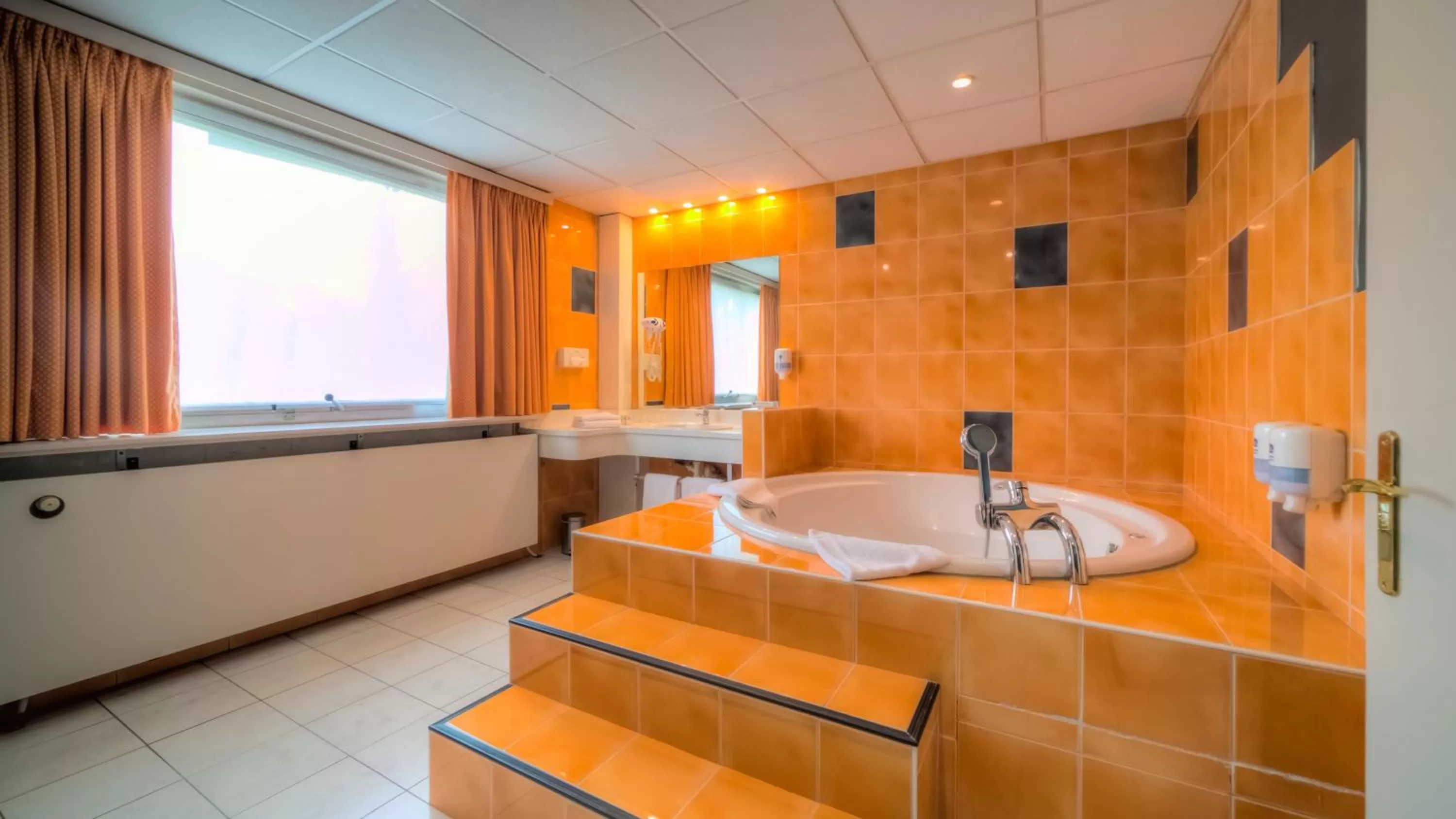 Shower, Bathroom in Value Stay Menen