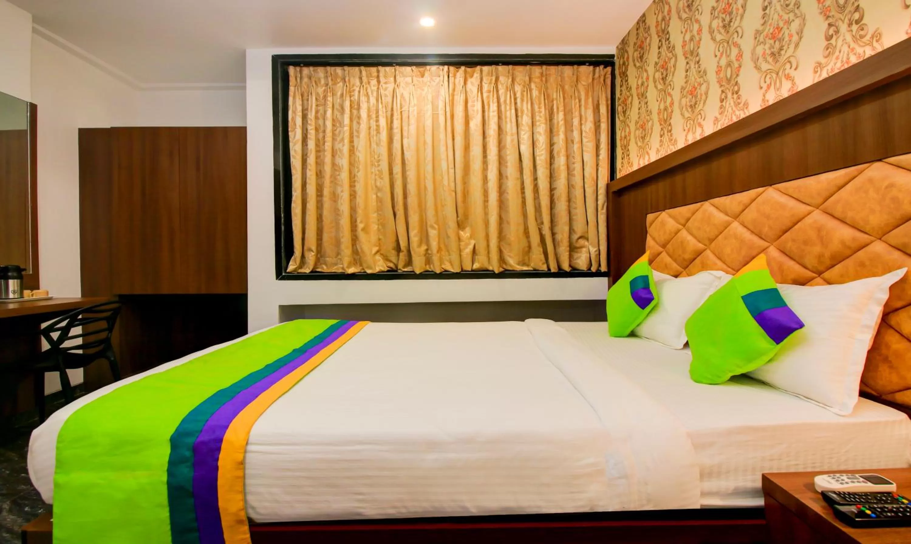 Bedroom, Bed in Treebo Arvind Residency