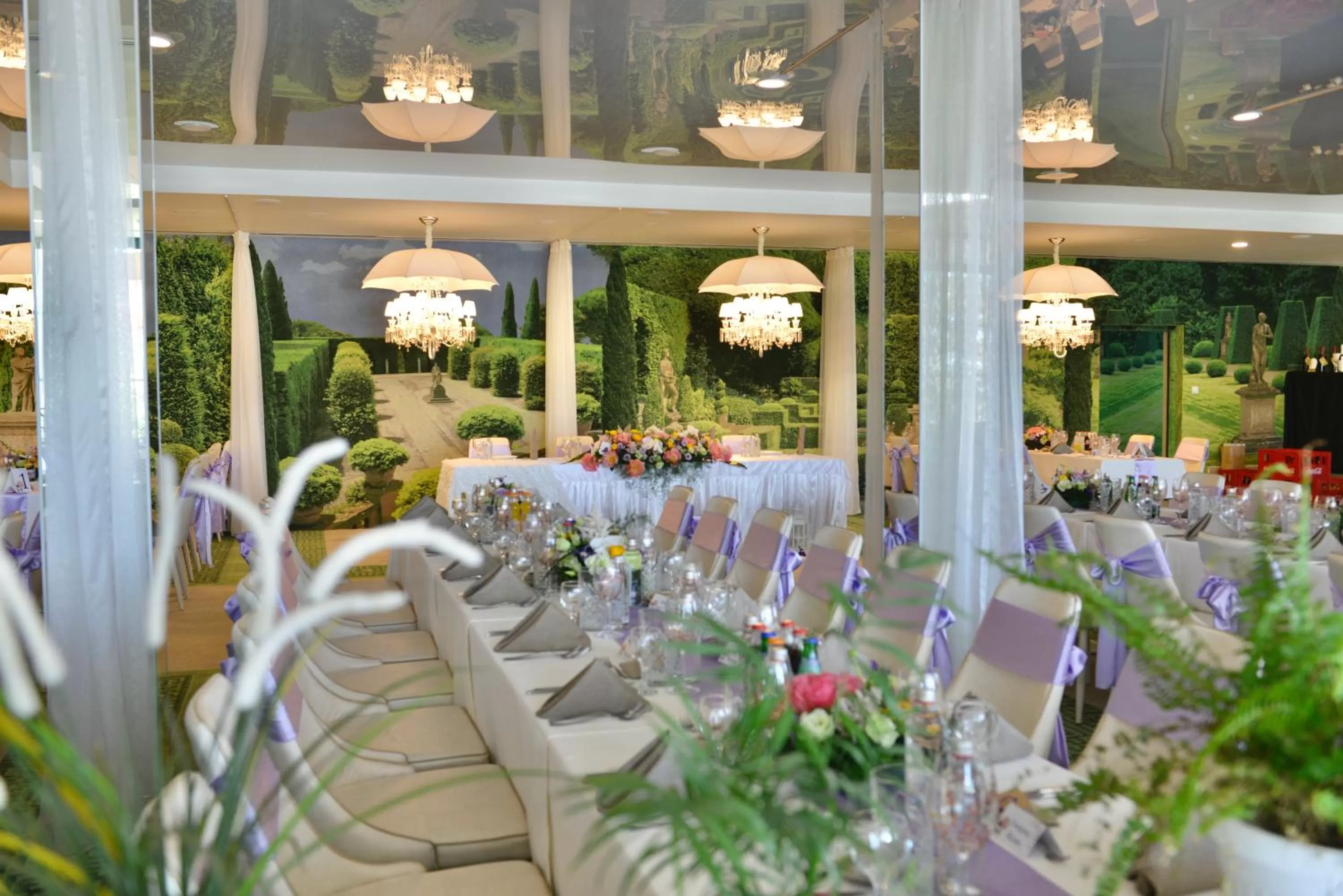 Banquet/Function facilities in RAYA Garden - Park Hotel & Winery