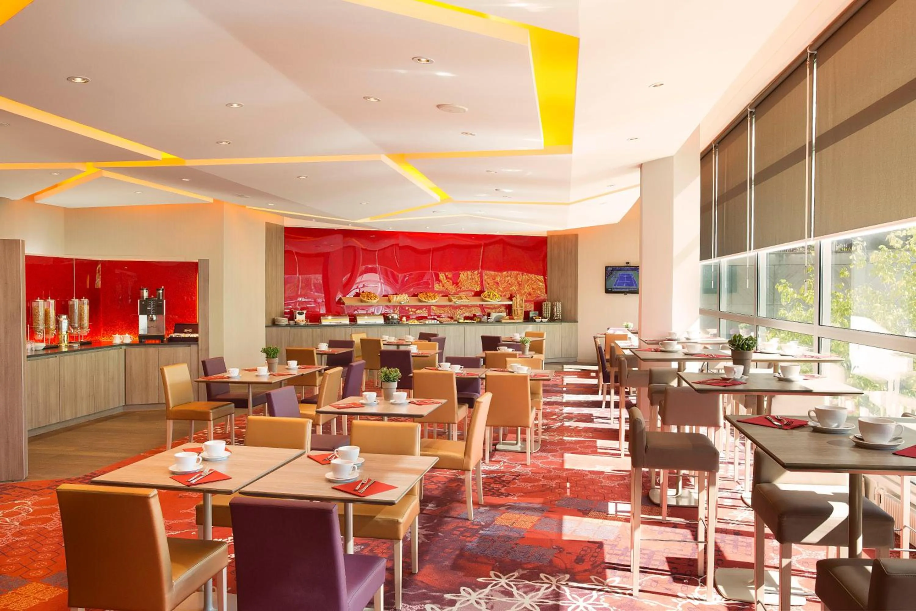 Restaurant/places to eat in Oceania Clermont Ferrand