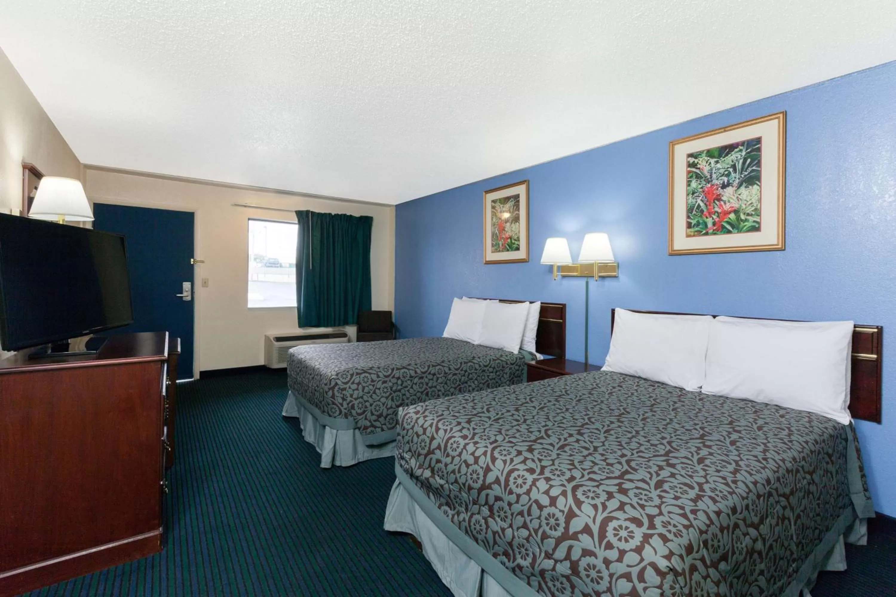 Deluxe Double Room with Two Double Beds - Non-Smoking in Days Inn by Wyndham Oklahoma City Fairground