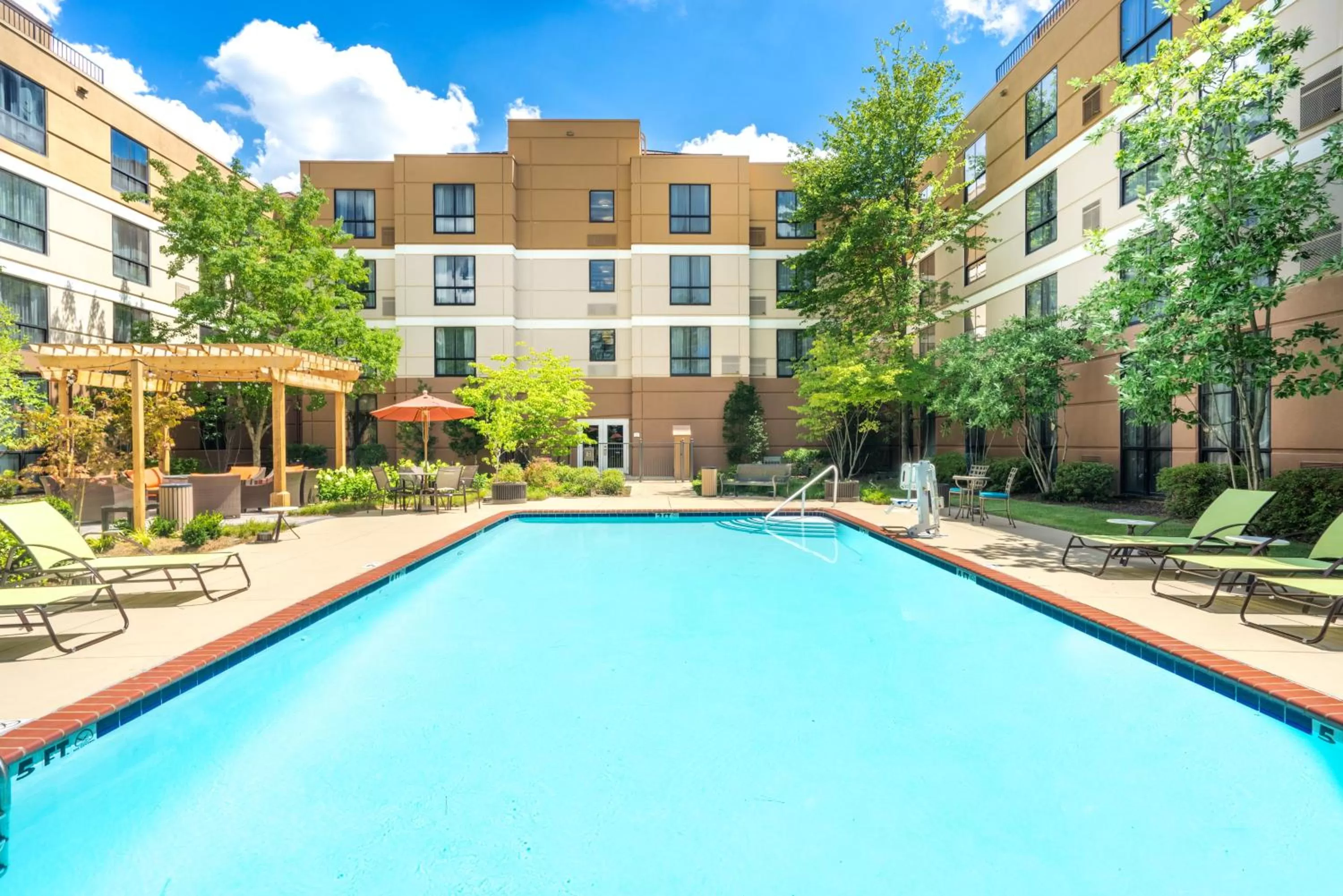 Swimming pool in Staybridge Suites Memphis-Poplar Ave East by IHG