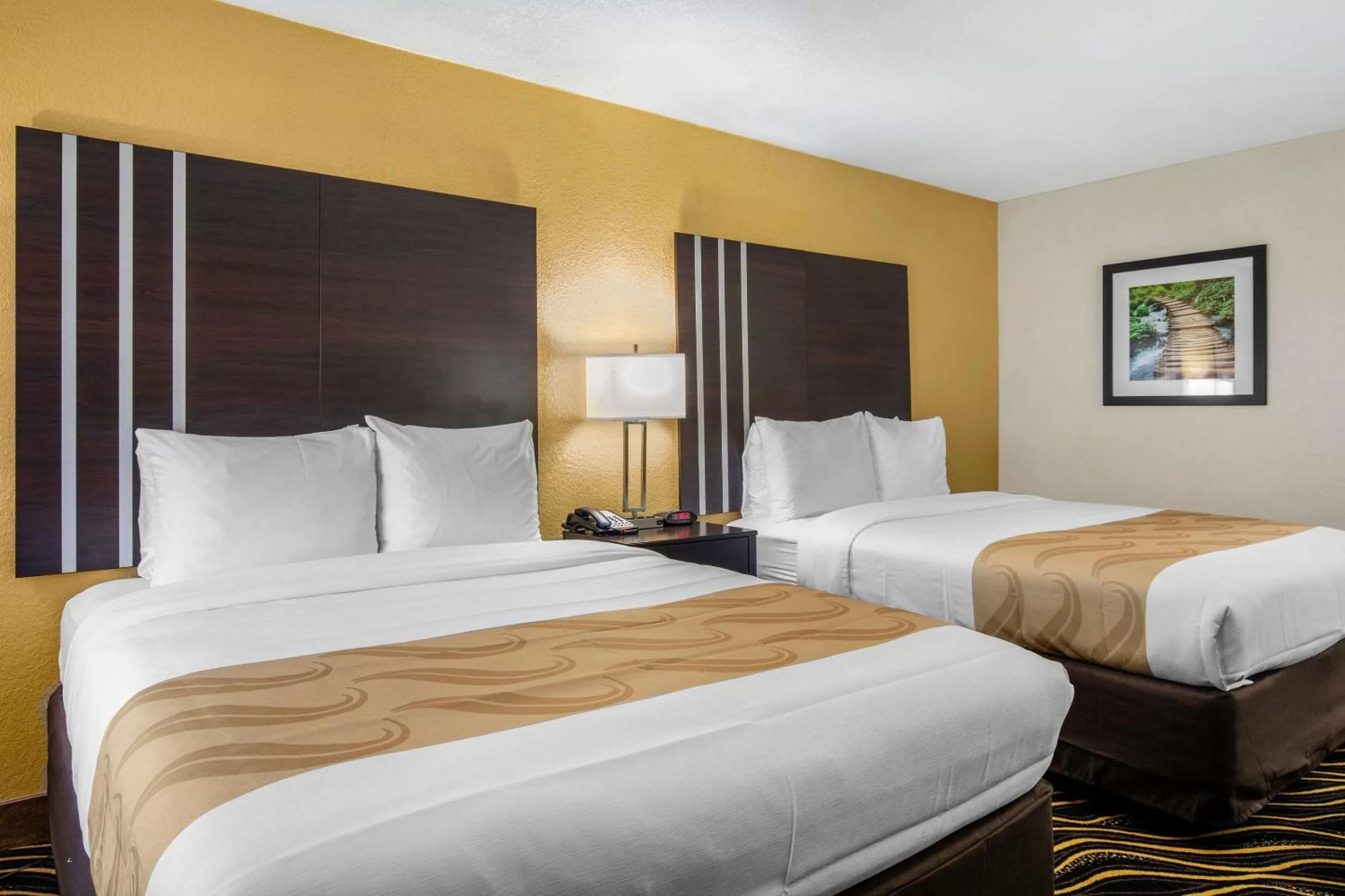 Photo of the whole room, Bed in Quality Inn West Fort Worth