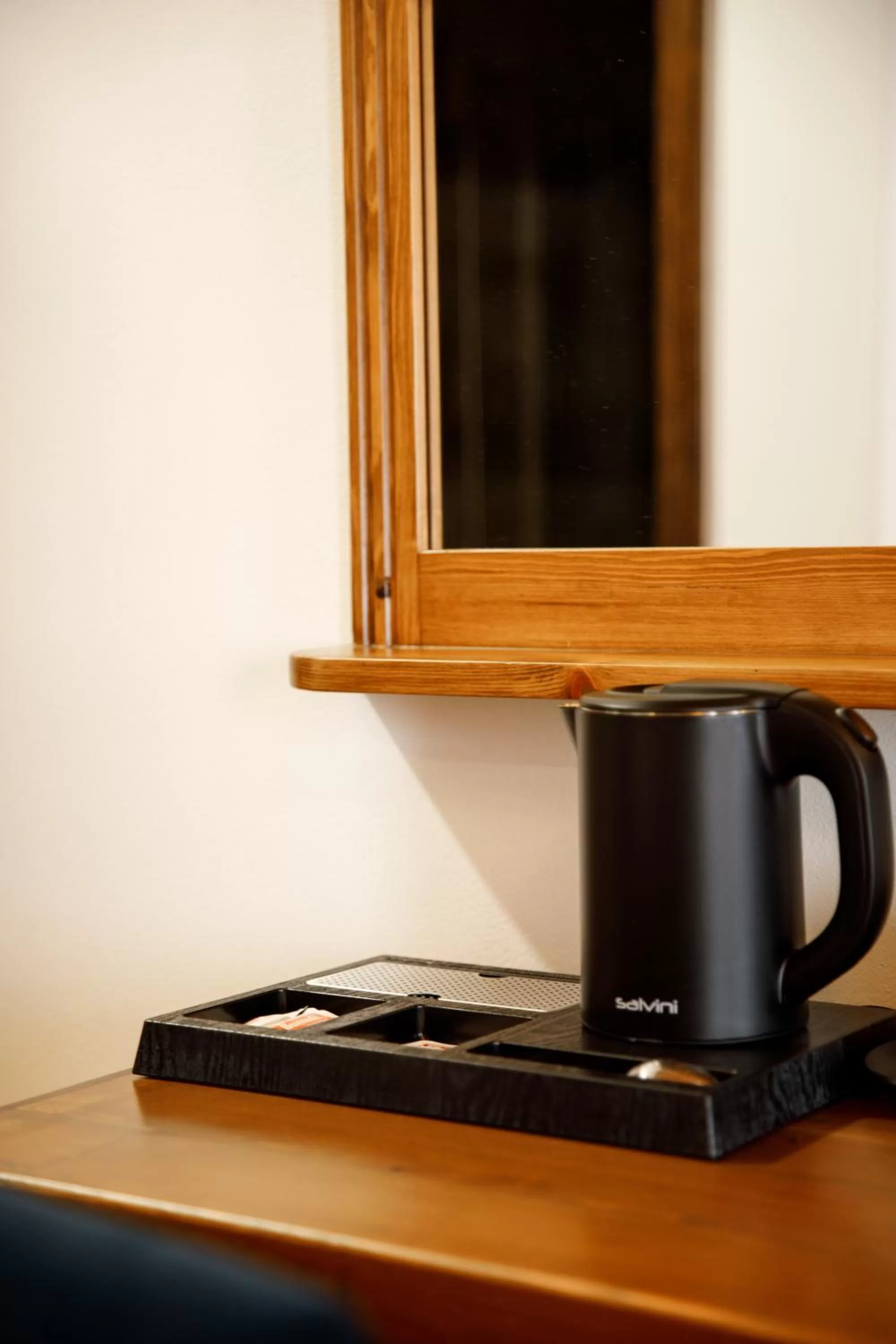 TV/Entertainment Center in Rose Garden Hotel