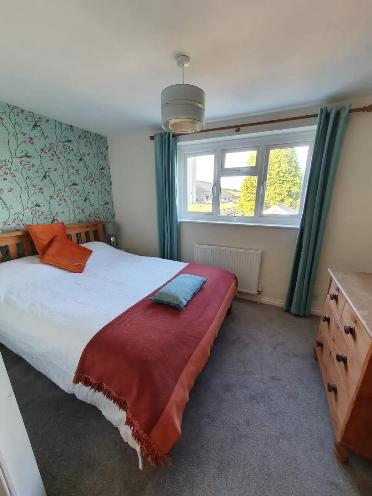 Double Room with Private Bathroom in Station House