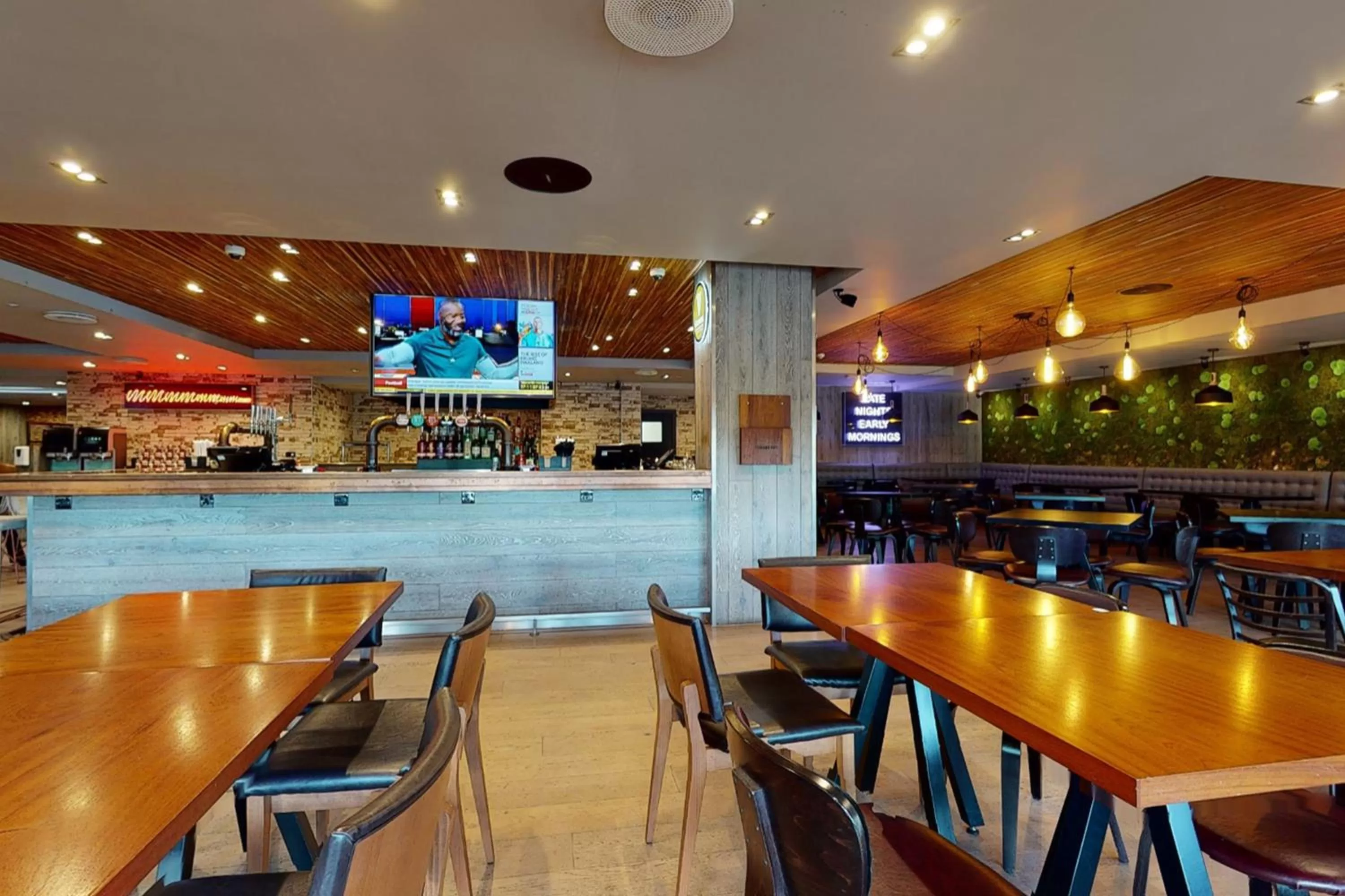 Restaurant/places to eat in Village Hotel Newcastle