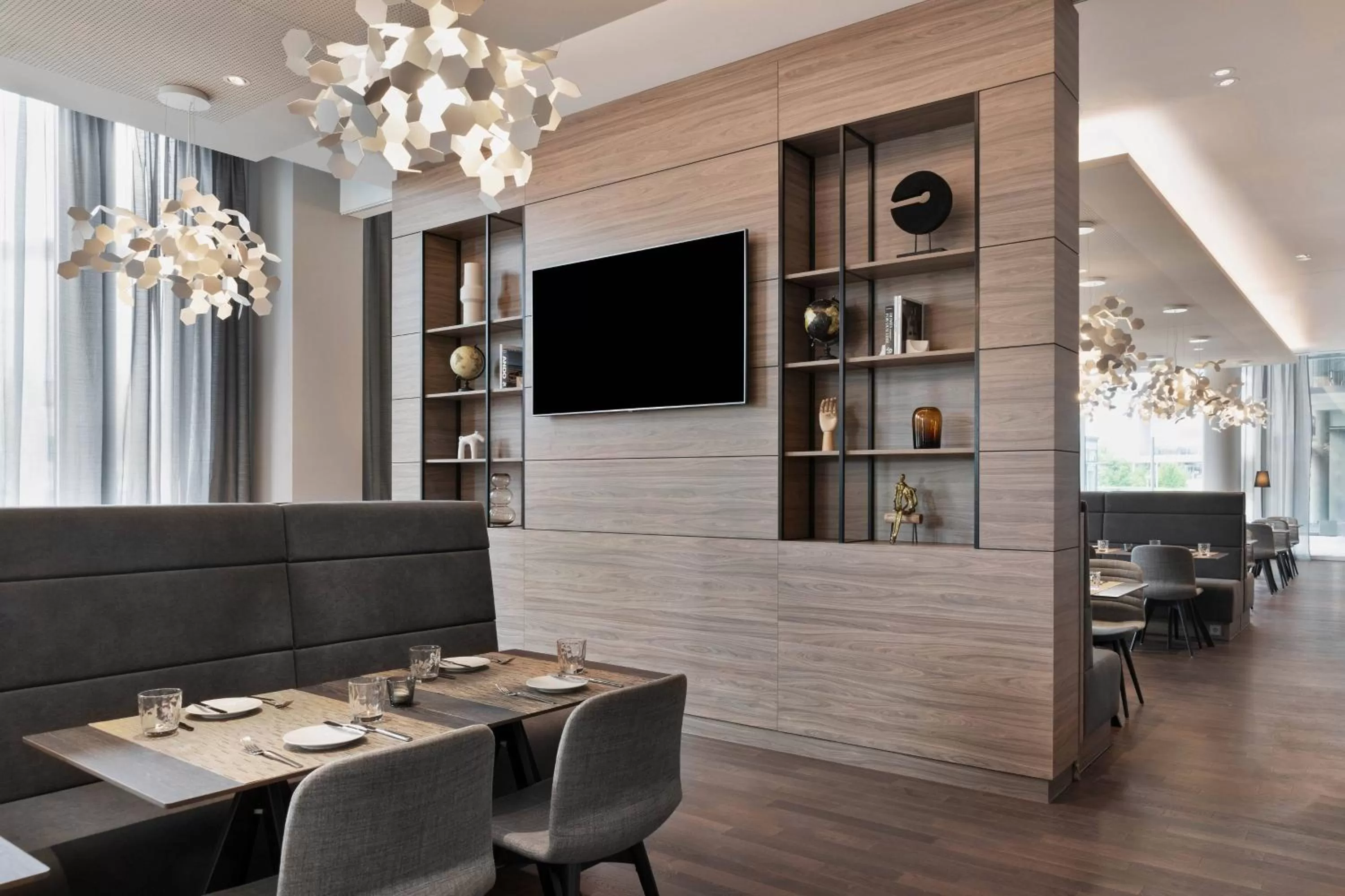 Lounge or bar in Courtyard by Marriott Munich Garching