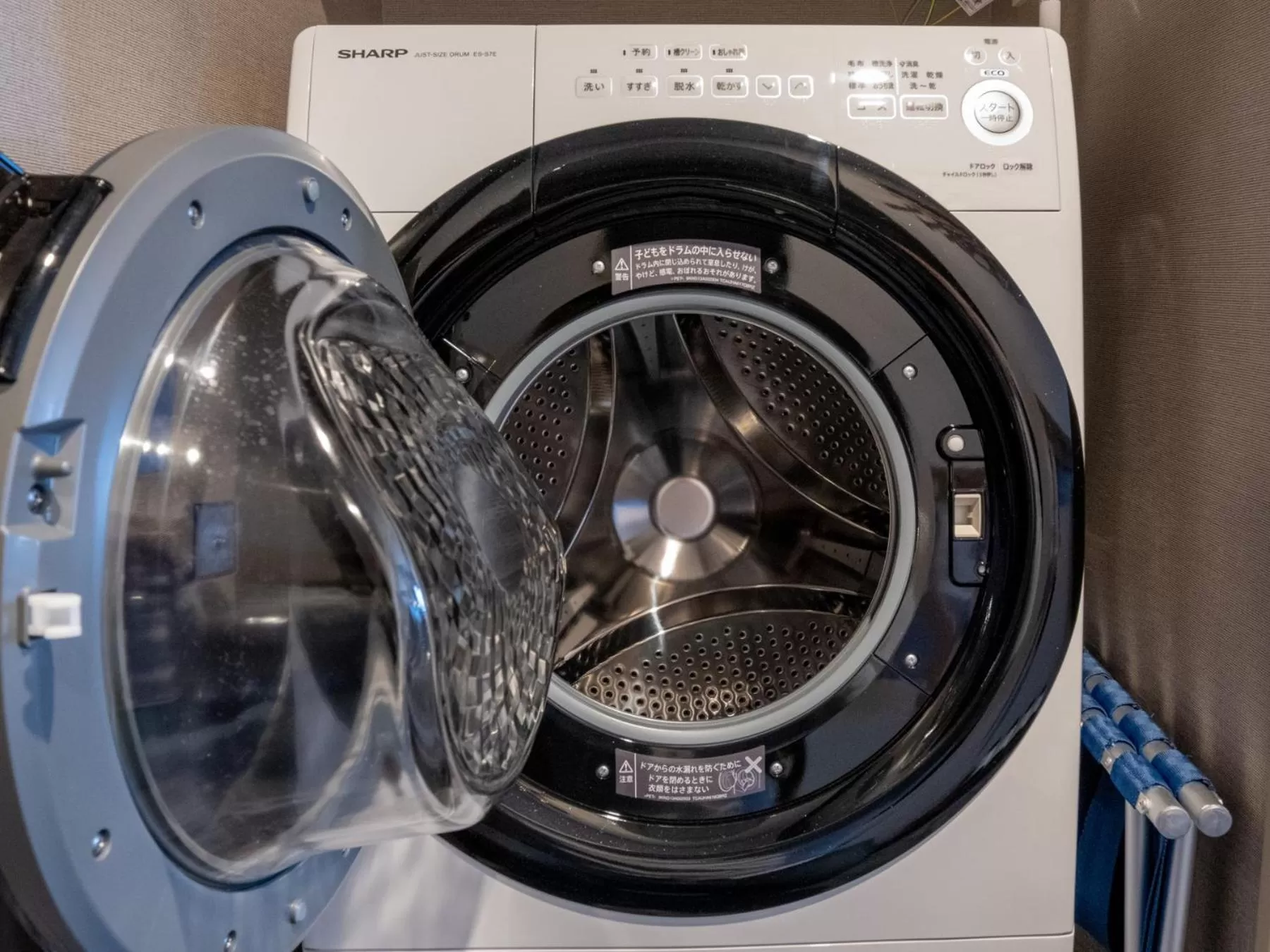 Photo of the whole room in Tokyu Stay Hakodate Asaichi Akarinoyu